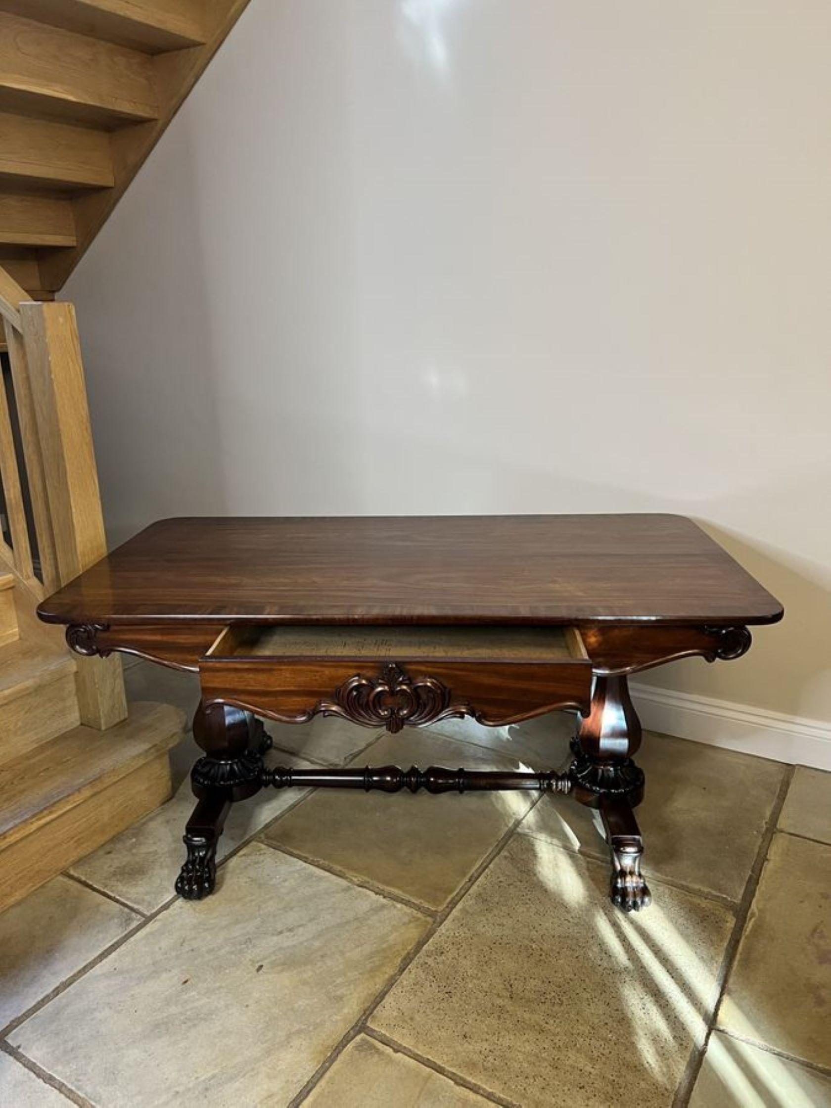 Superb quality antique William IV large freestanding library centre table  In Good Condition For Sale In Ipswich, GB
