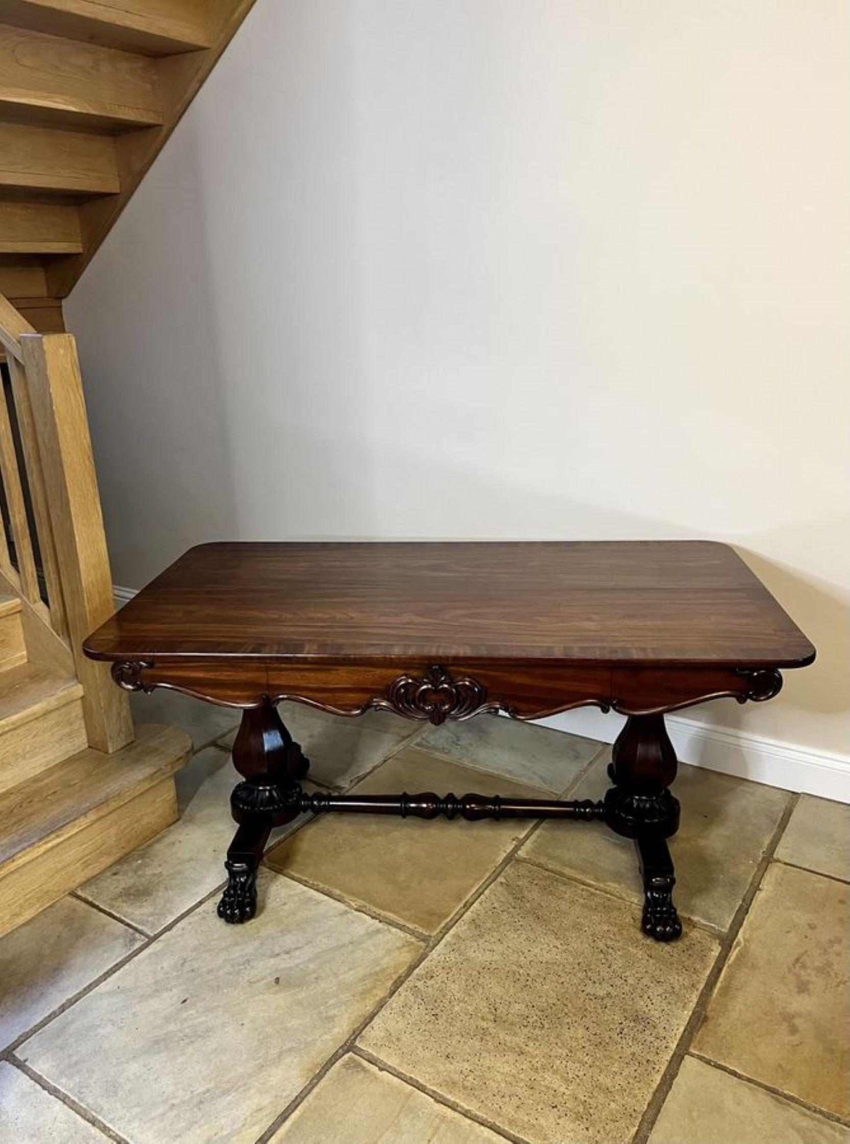 Superbe table centrale de bibliothèque ancienne William IV autoportante en vente 1