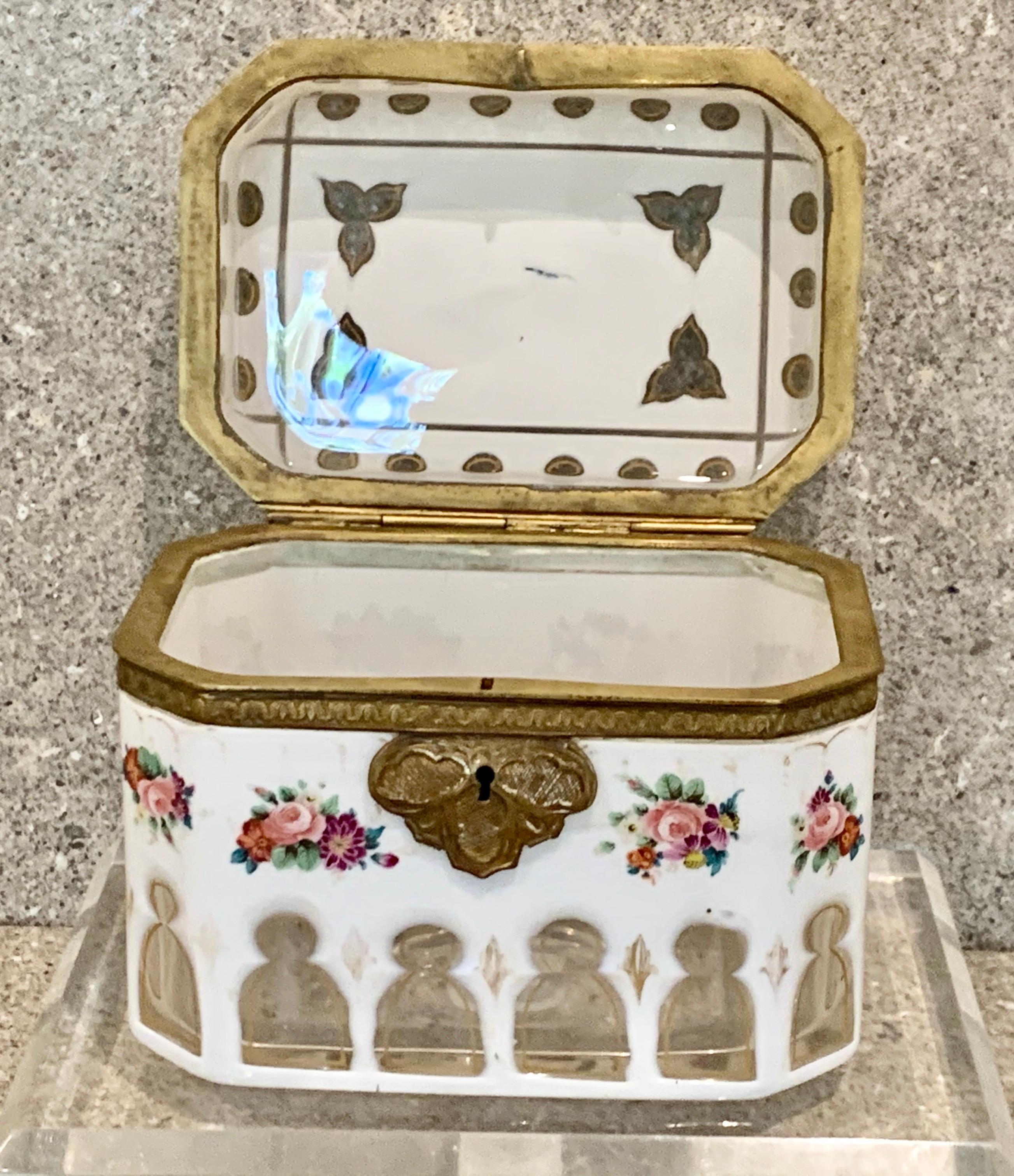 Superb Quality Bohemian White Overlay Floral Enamelled Casket / Box In Good Condition In London, GB