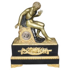 Hervorragende Qualität Bronze ebonisiert Französisch Empire Ormulu montiert figurale Uhr