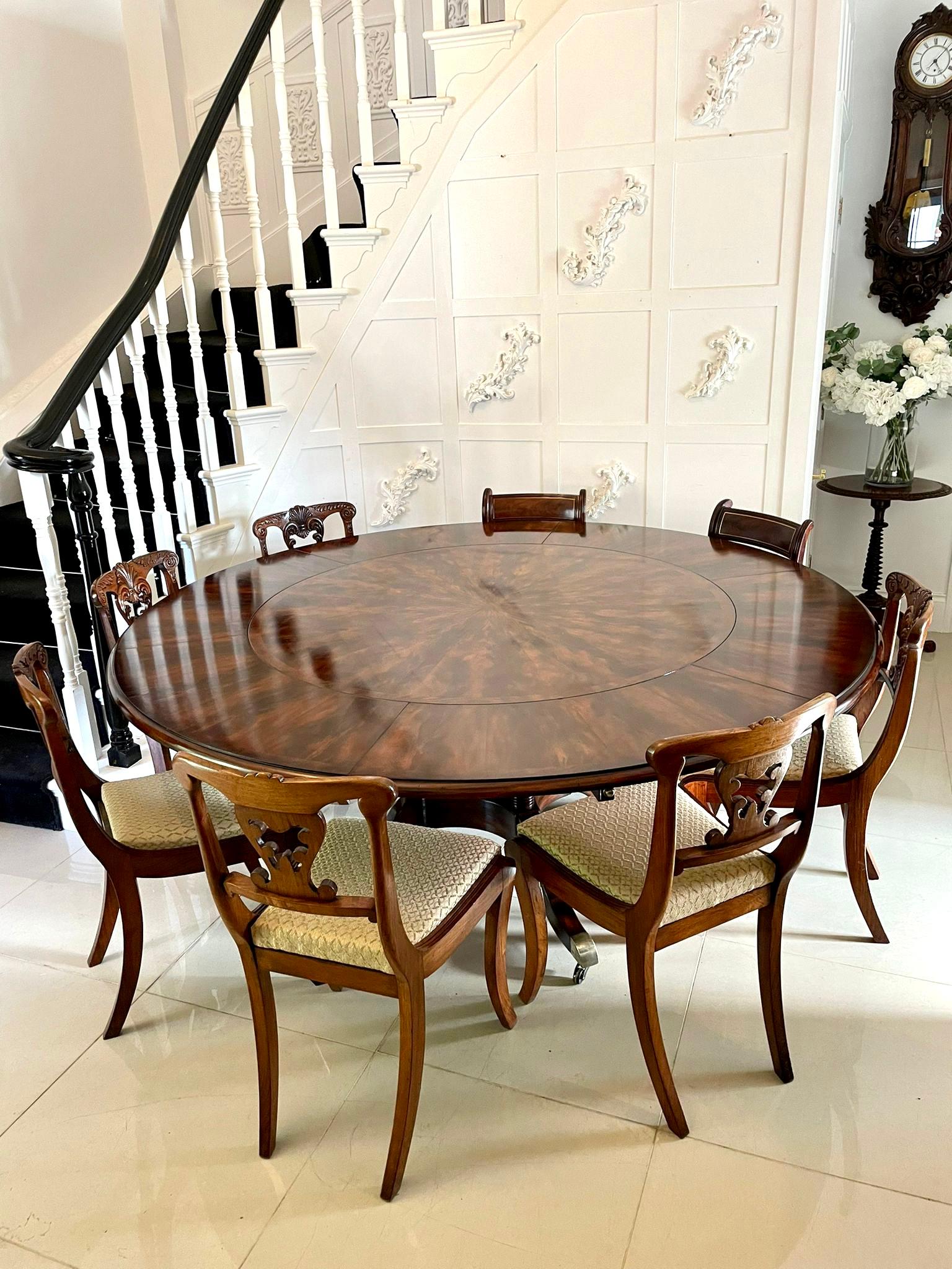 English Superb Quality Figured Mahogany Circular Extending Dining Table 75 x 188 x 188cm