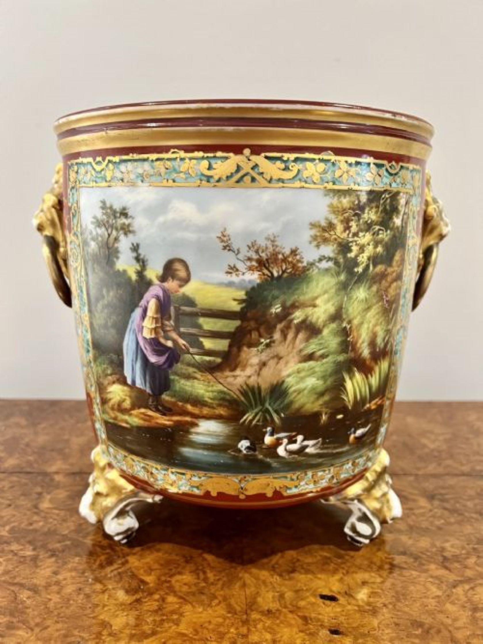 Superb quality French antique Victorian hand painted porcelain jardiniere  In Good Condition For Sale In Ipswich, GB