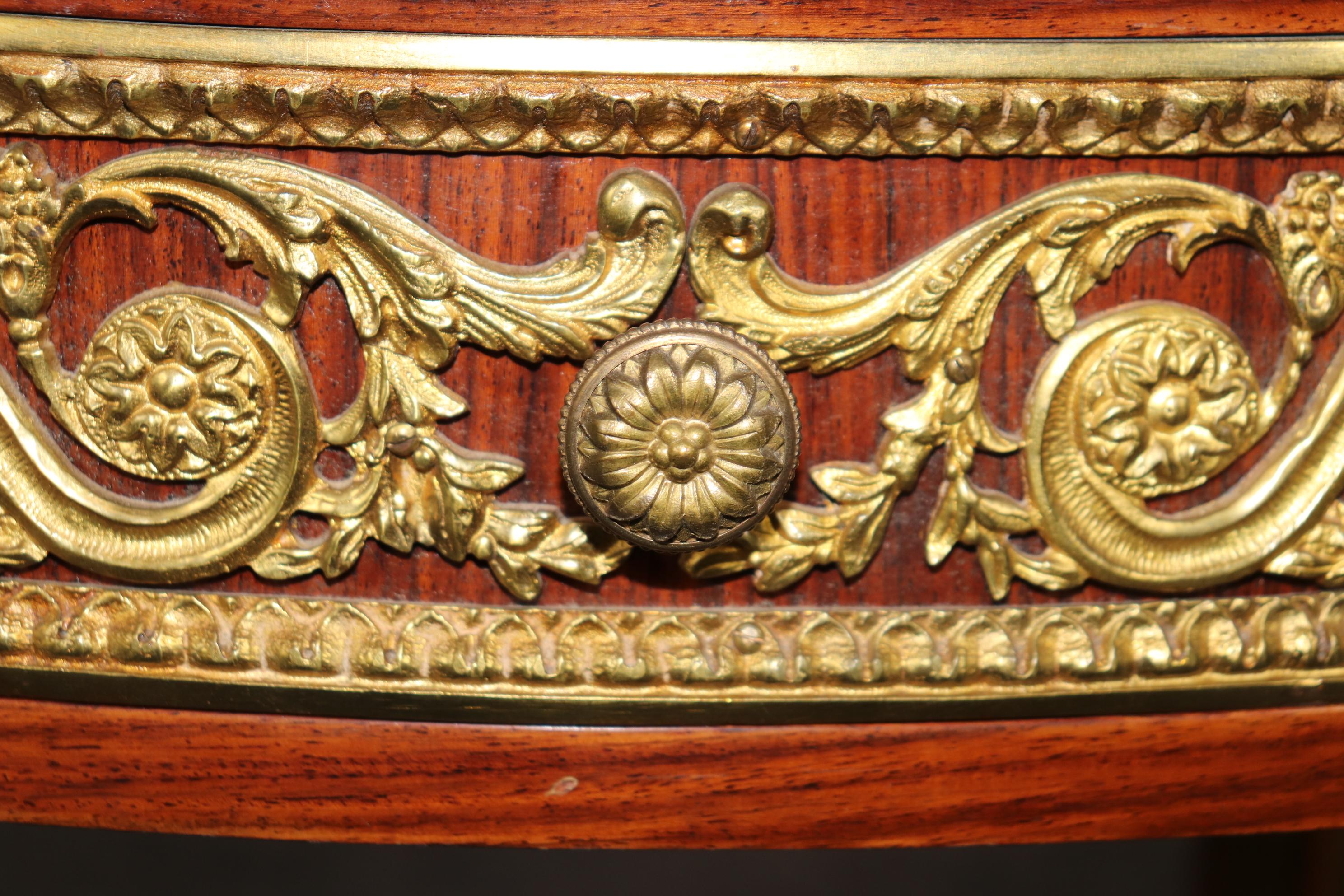 Superb Quality French Empire Marble Top Bronze Ormolu Center Table Circa 1880 For Sale 4