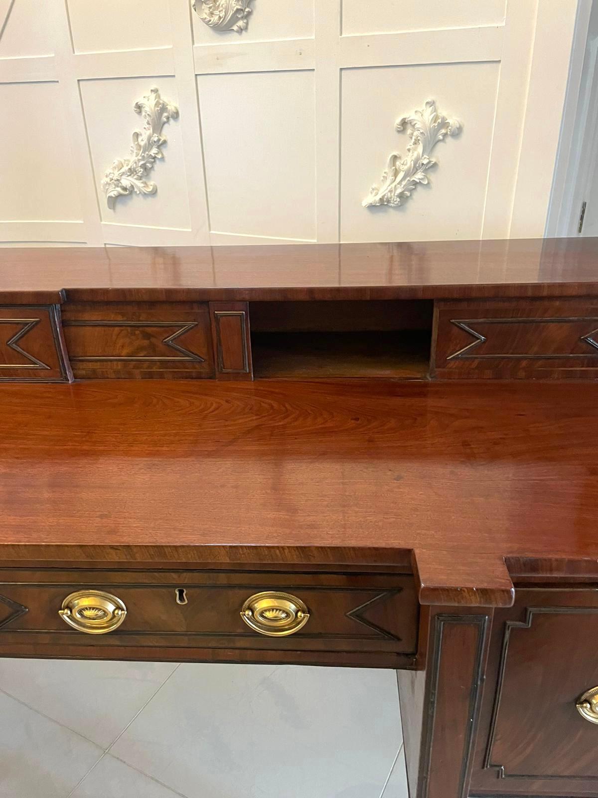 Superb Quality Large Antique George III Figured Mahogany Sideboard For Sale 4