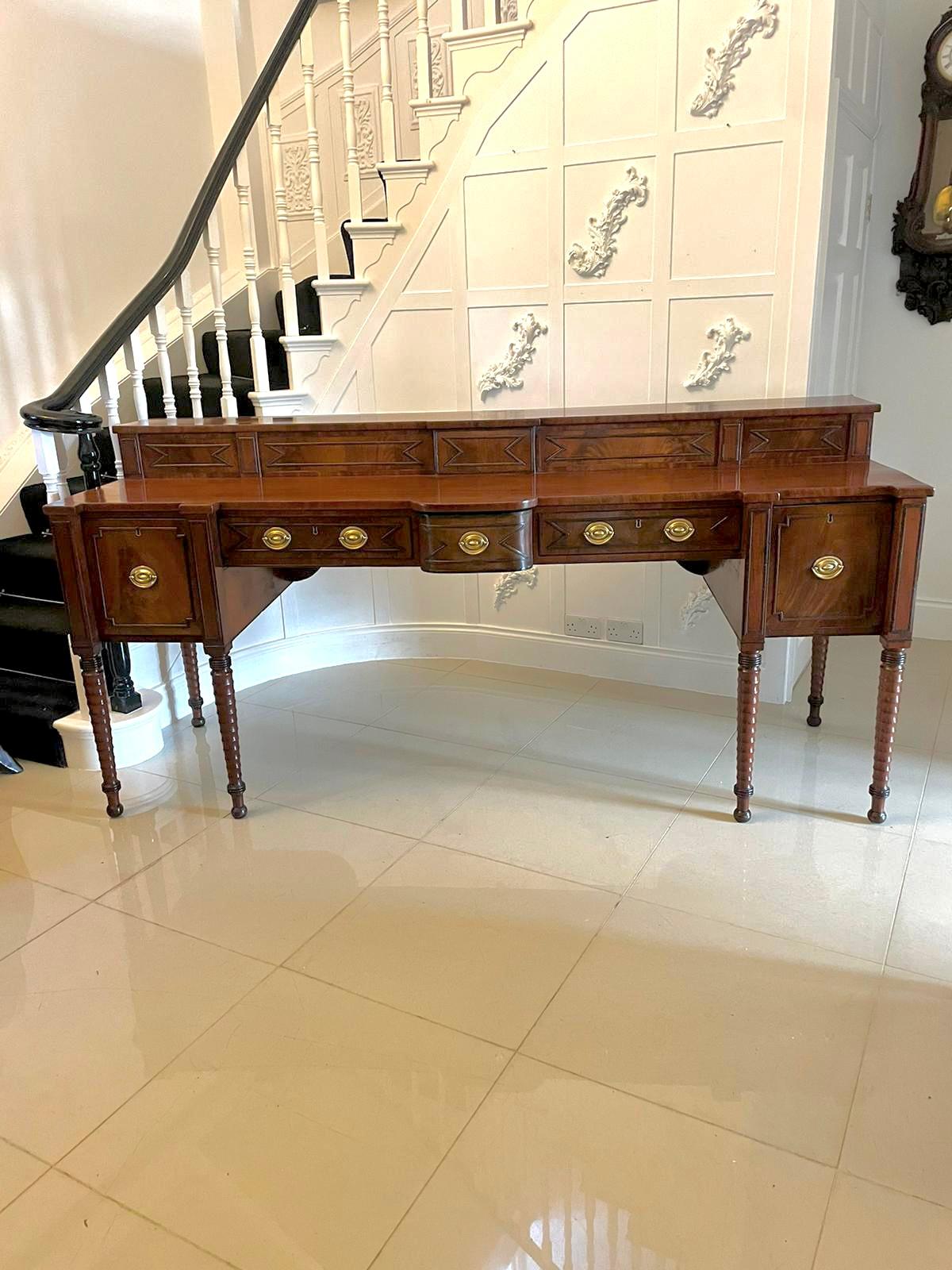 Superb Quality Large Antique George III Figured Mahogany Sideboard In Good Condition For Sale In Suffolk, GB