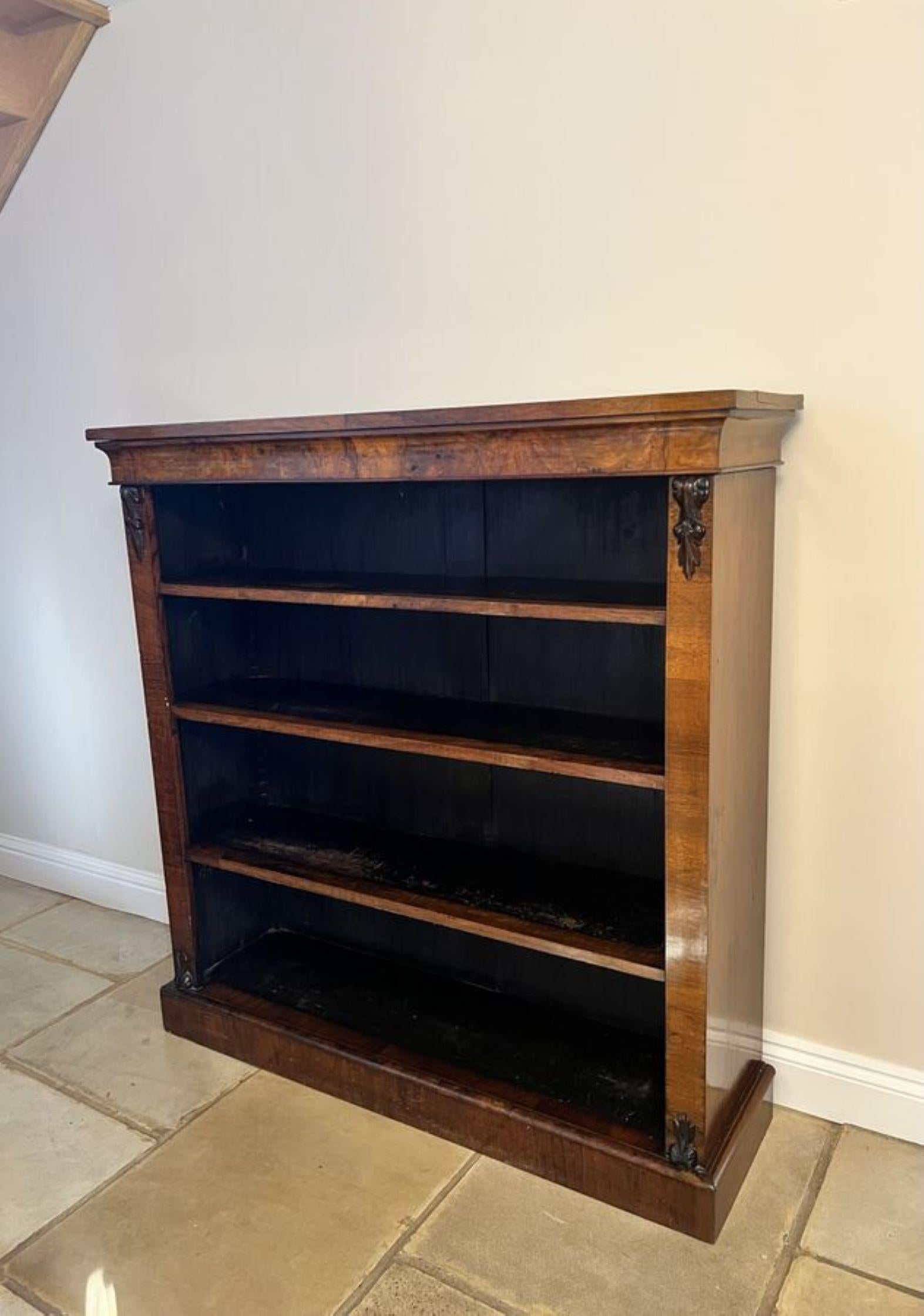 Superb quality large antique Victorian burr walnut open bookcase In Good Condition For Sale In Ipswich, GB