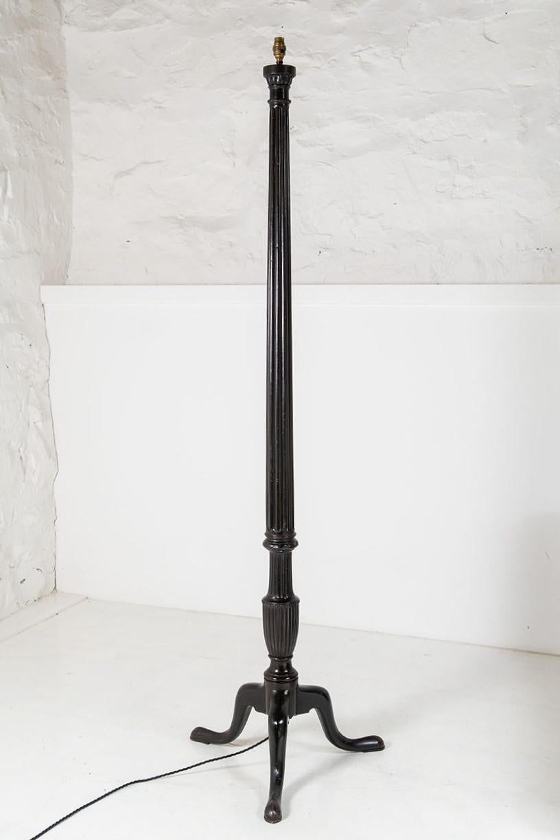 British Superb Quality Late Victorian Tall Oversized Ebonised Hardwood Floor Lamp For Sale