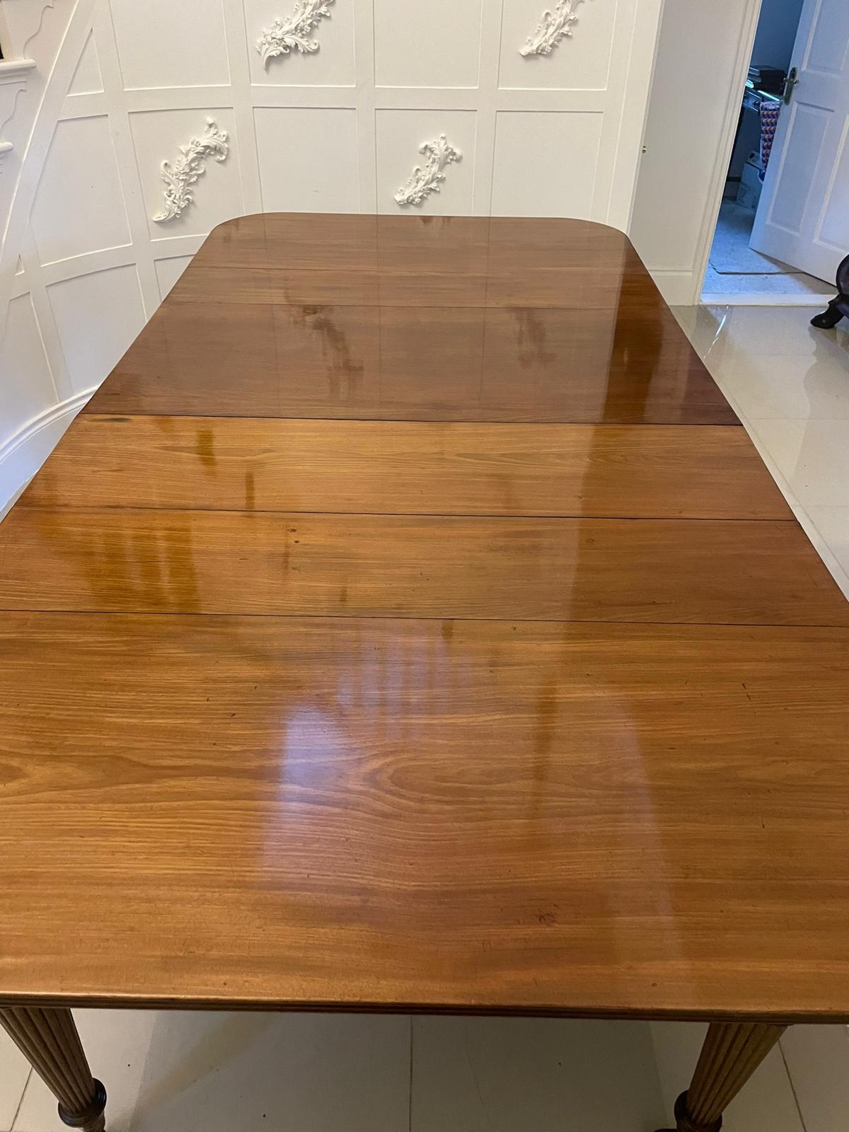 Superb Quality Metamorphic Antique Regency Mahogany Extending Dining Table In Good Condition For Sale In Suffolk, GB