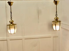 Magnífica Pareja de Faroles de Latón y Cristal de Estilo Art Decó