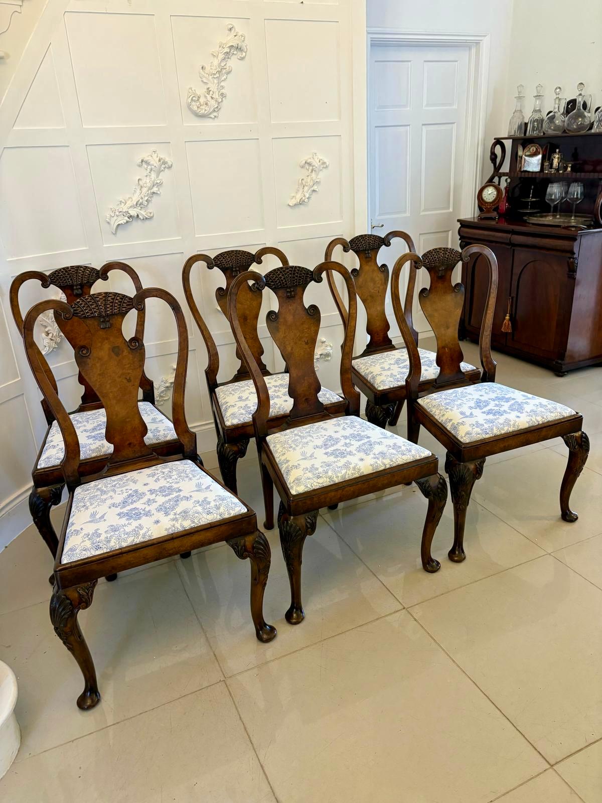Juego de 6 Sillas de Comedor Antiguas Victorianas de Nogal Tallado de Excelente Calidad Victoriano en venta