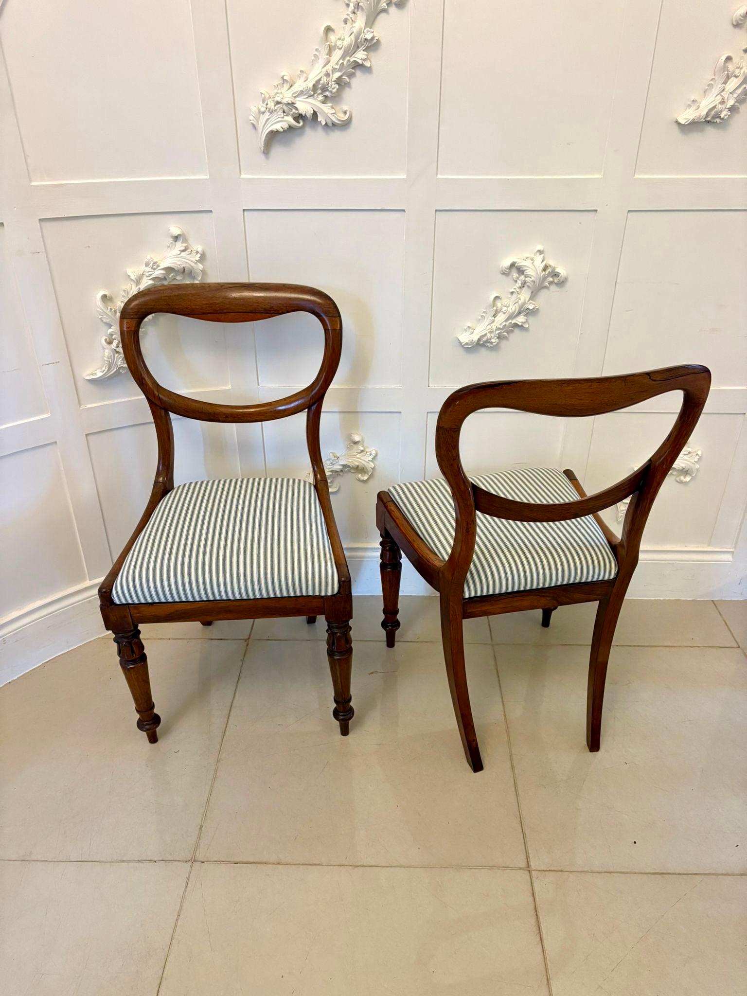 Superbe ensemble de 6 chaises de salle à manger en palissandre de l'époque victorienne en vente 5