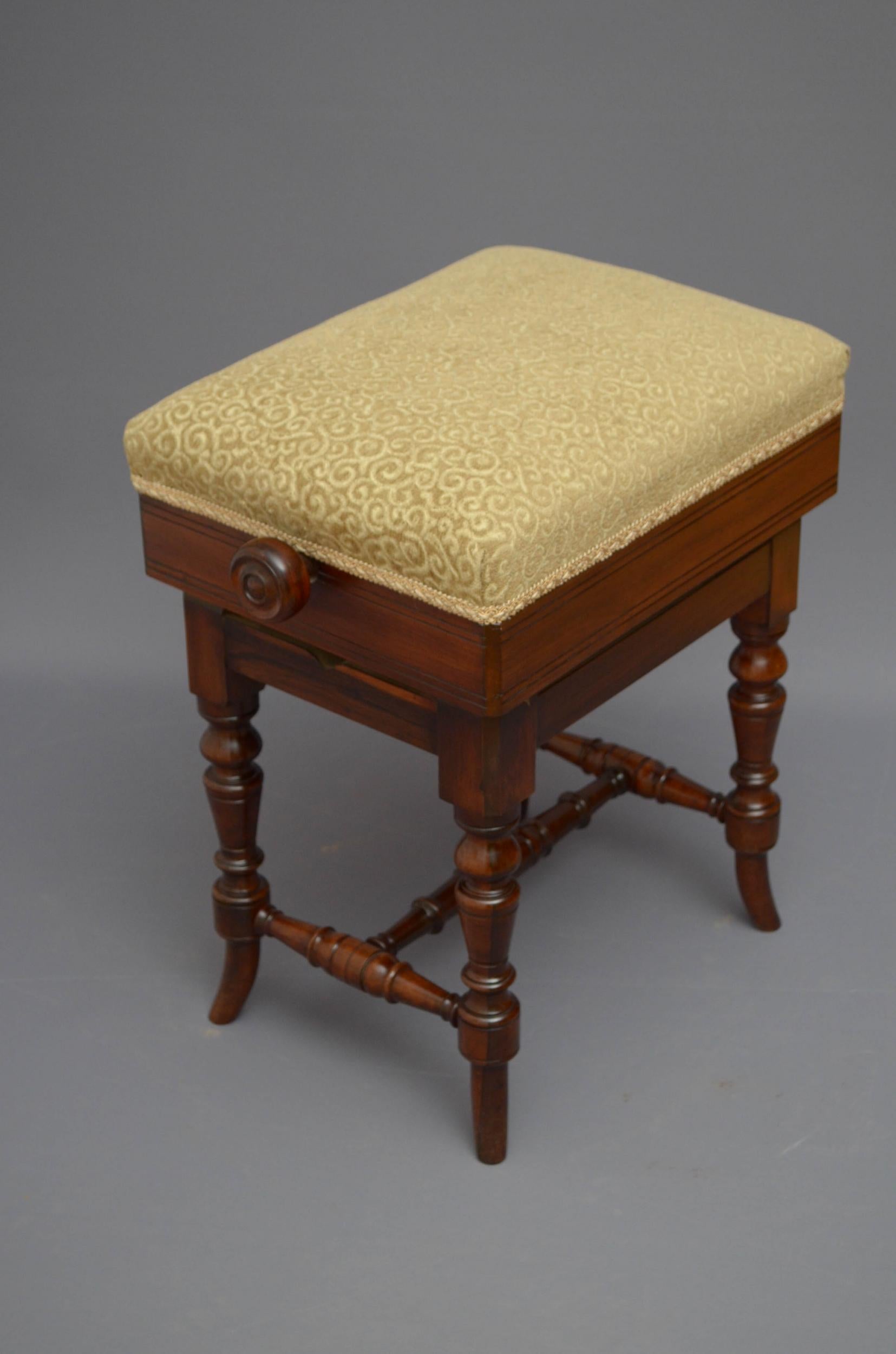Superb Quality Victorian Stool in Rosewood For Sale 2