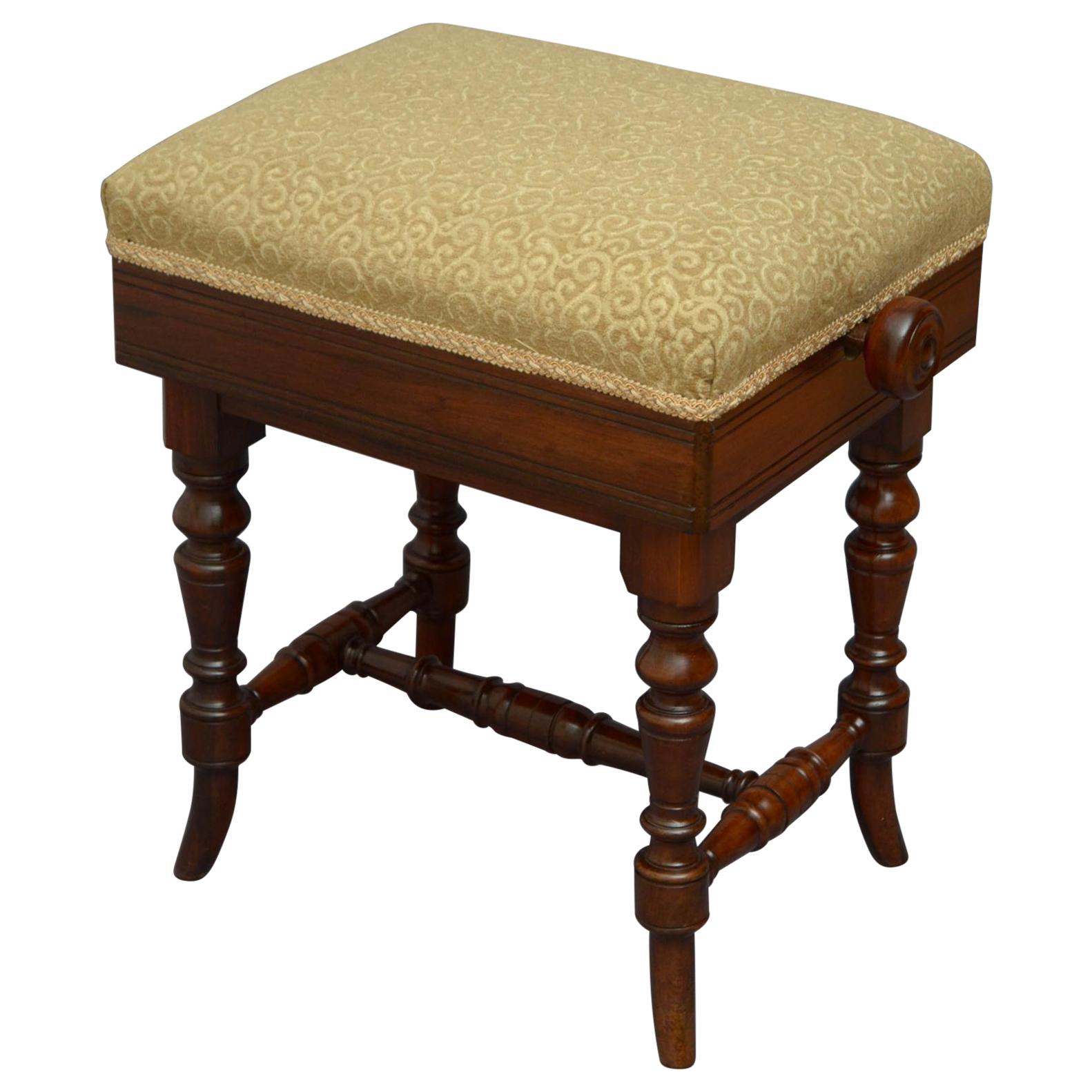 Superb Quality Victorian Stool in Rosewood For Sale