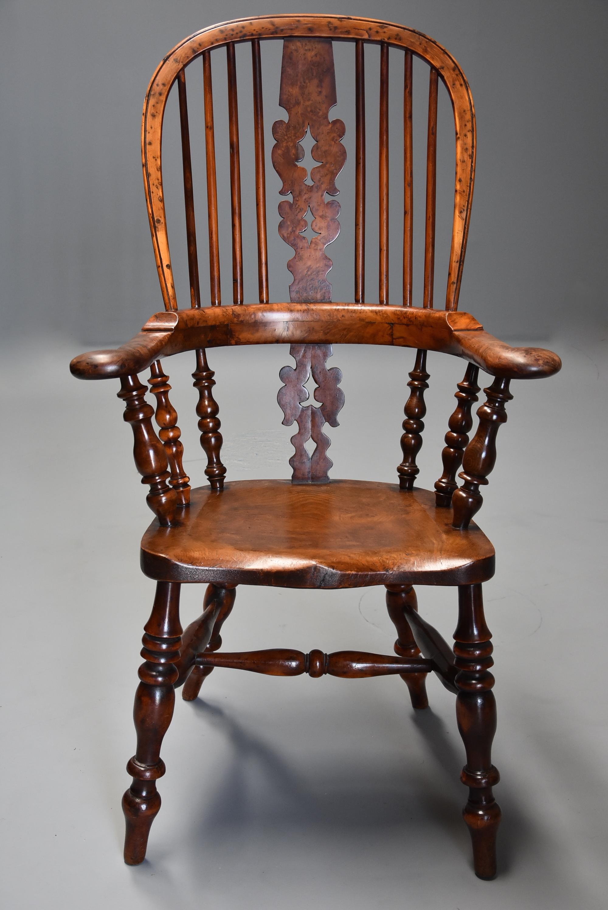 Superb Rare Set of Eight Burr Yew Broad Arm High Back Windsor Armchairs In Good Condition For Sale In Suffolk, GB