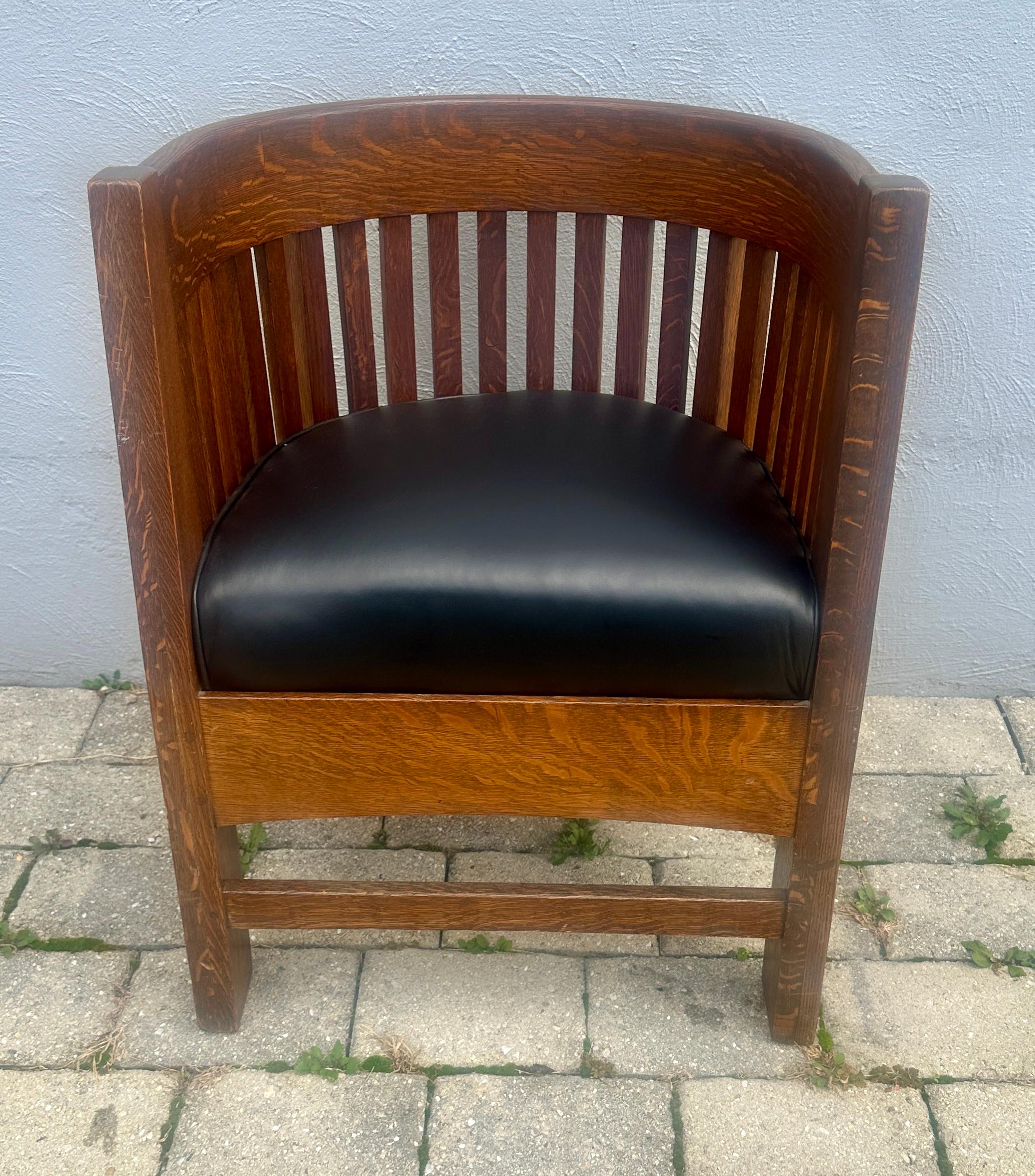 SUPERB Seltener Satz von vier (4) Plial Brothers Stühlen - Stickley Era - W8379 im Angebot 1