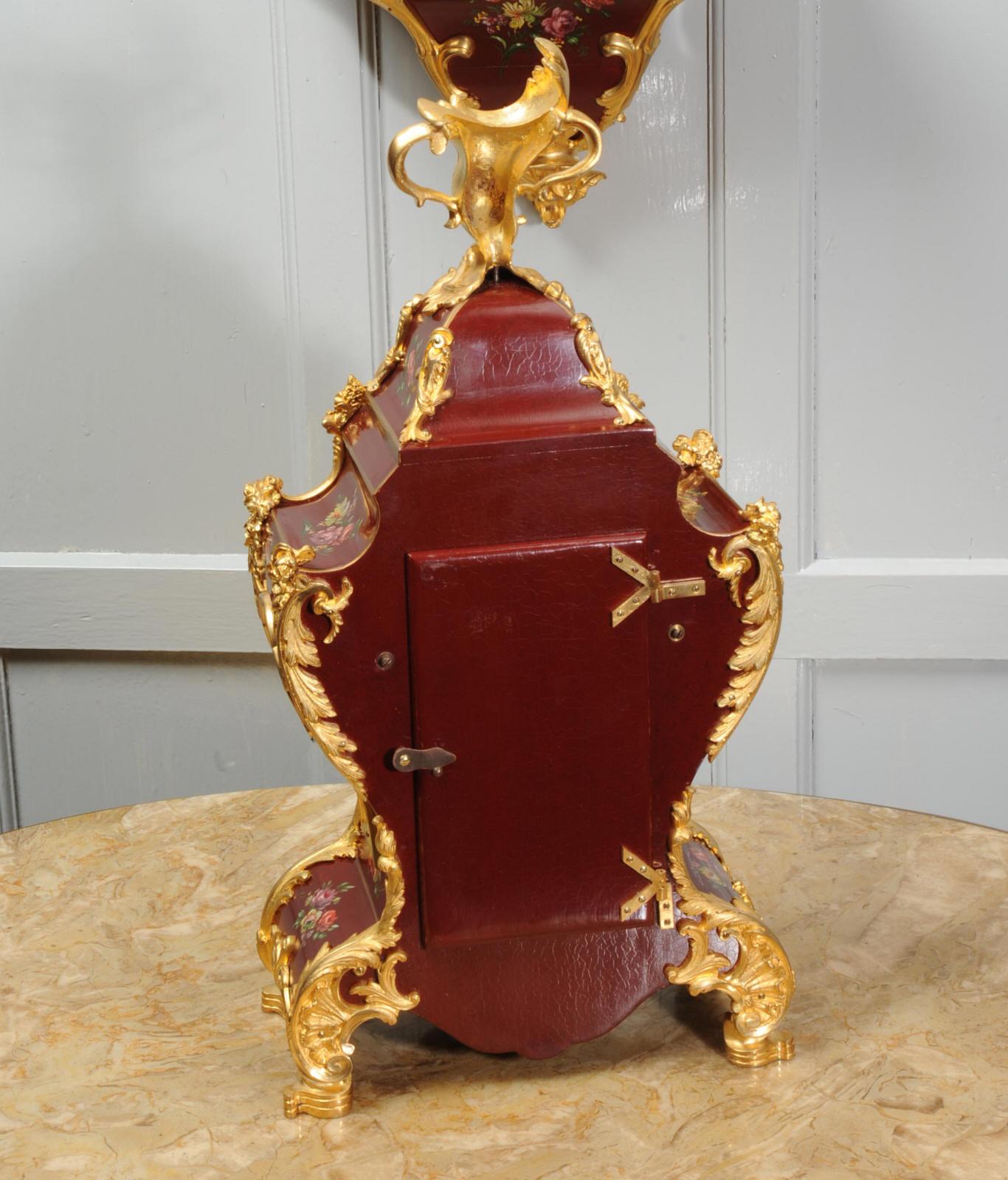 Superb Red Lacquer and Ormolu Bracket Clock 5