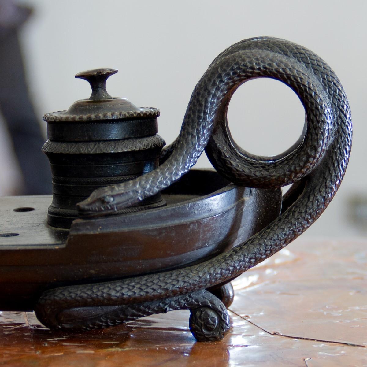 Superb Regency Bronze Ink Stand, Mounted with Serpents 2