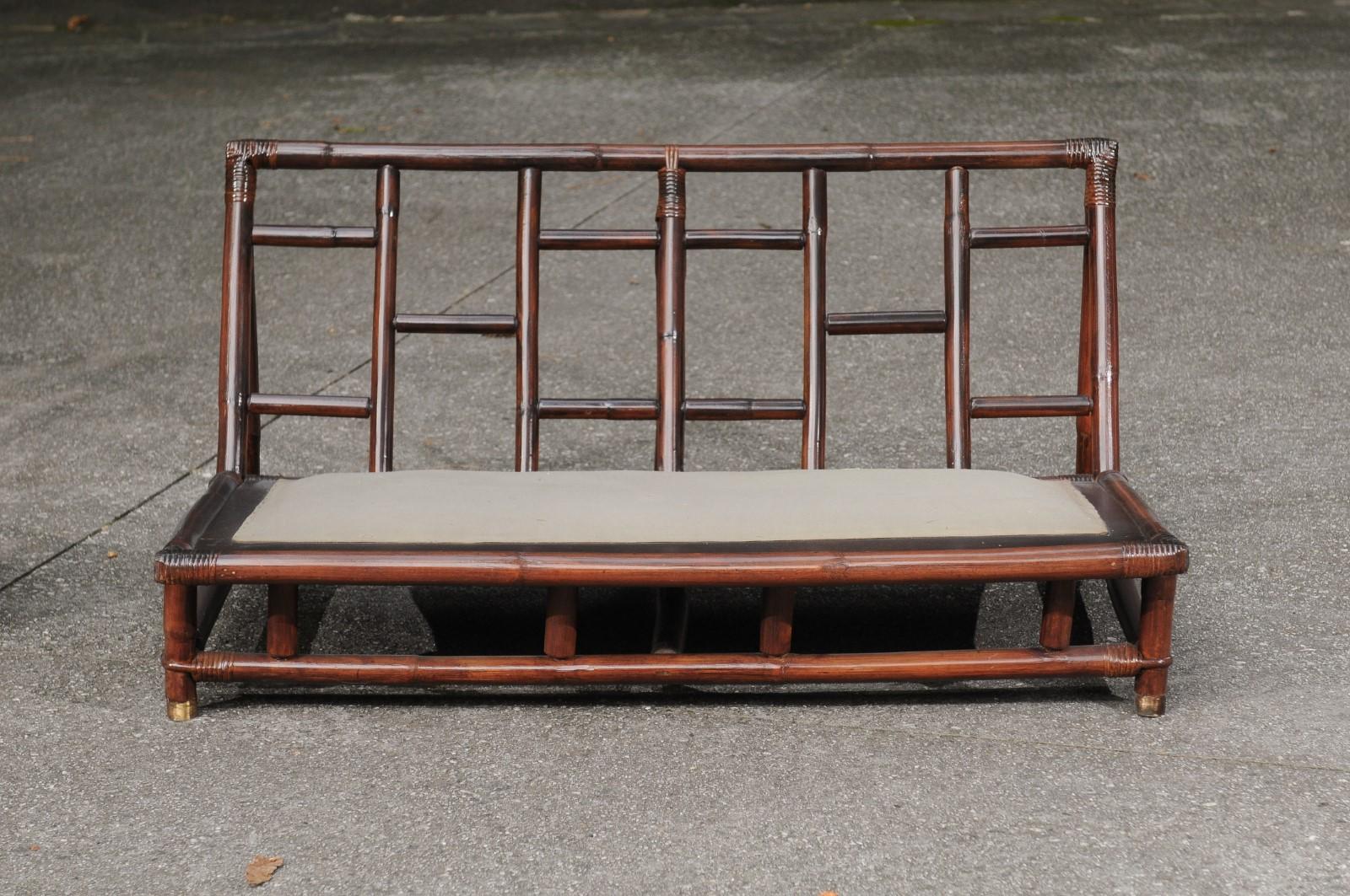 Restauriertes Paar Loveseats von Wisner für Ficks Reed, um 1954 (Mitte des 20. Jahrhunderts) im Angebot