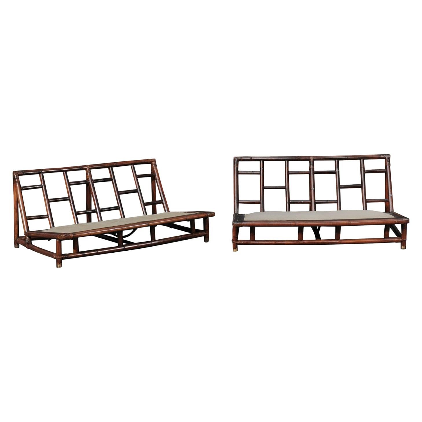 Magnífico par de sofás de dos plazas restaurados por Wisner para Ficks Reed, hacia 1954