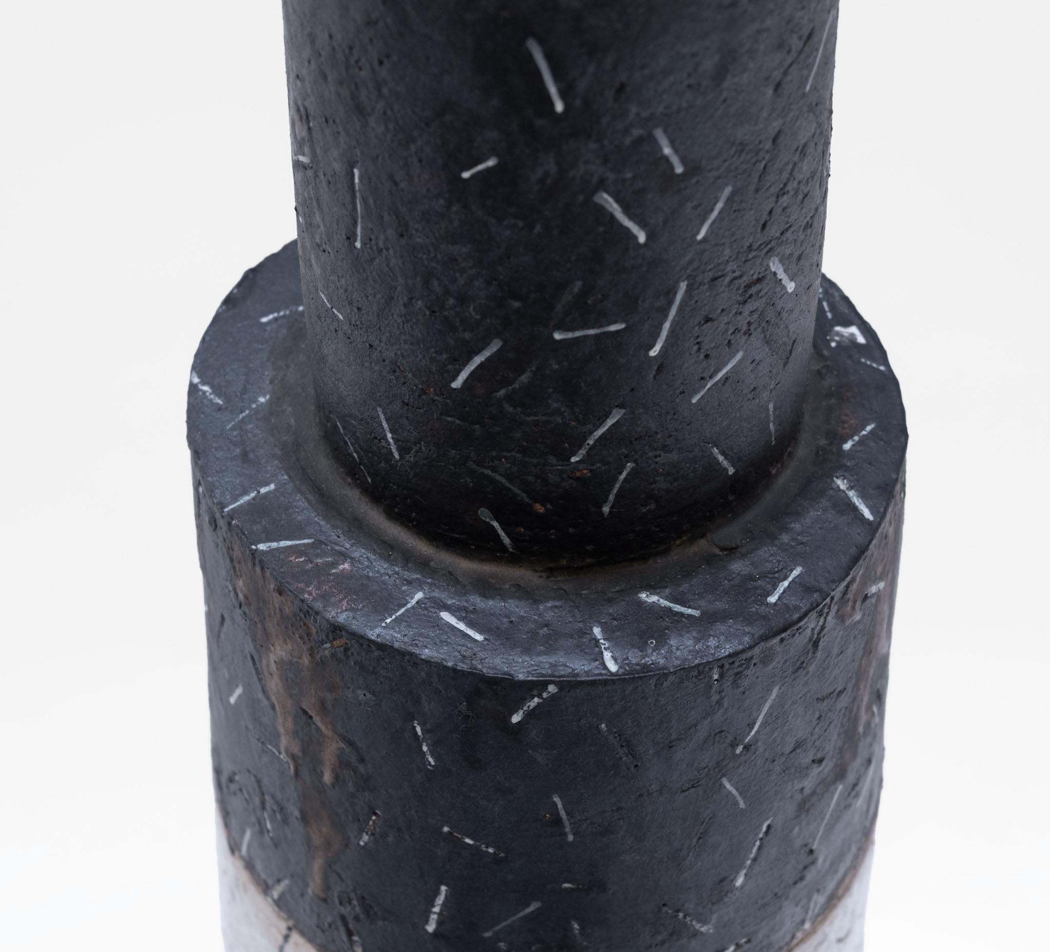 Superbe vase cylindrique en grès de Robin Welch pour le sol Studio 1990 en vente 4