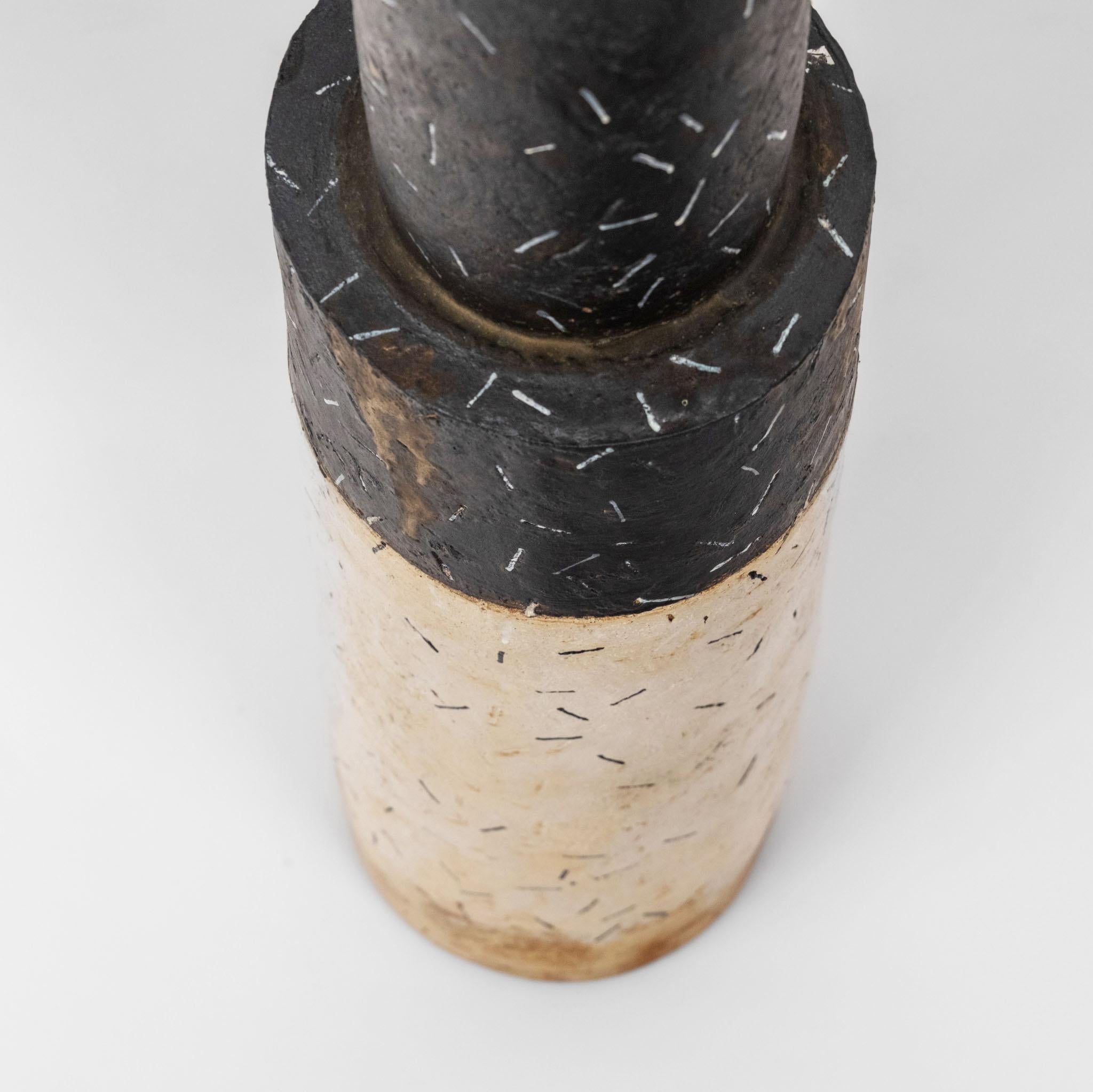 Grès Superbe vase cylindrique en grès de Robin Welch pour le sol Studio 1990 en vente