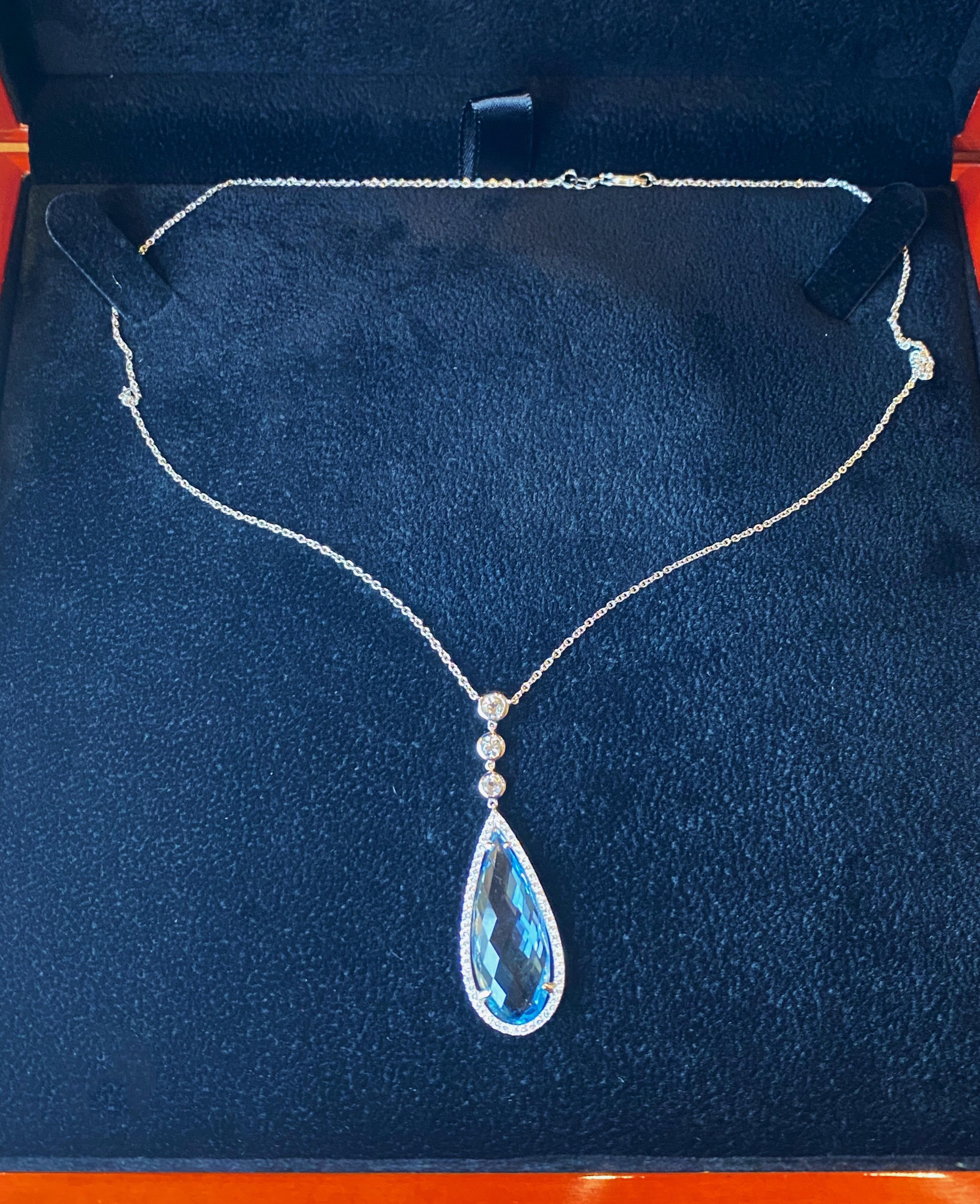 Magnífico Colgante Rosendorff de Aguamarina y Diamante talla pera de 6,50 ct en Oro Blanco de 18 quilates en venta 1
