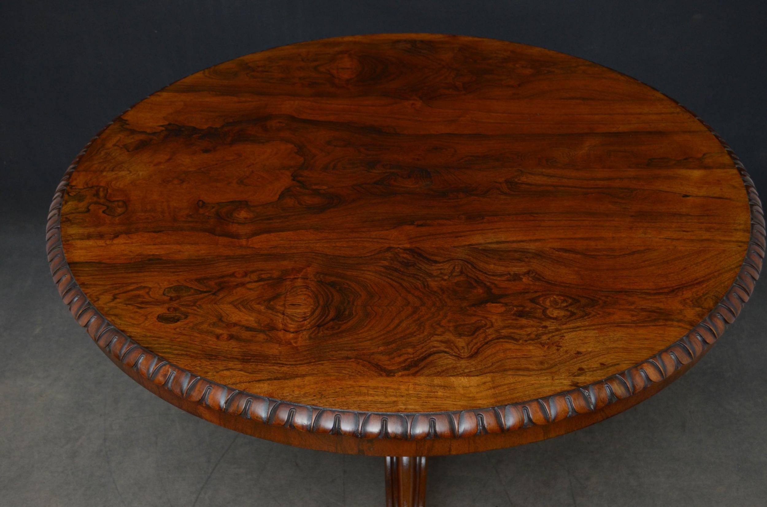 Superb Rosewood Centre Table, Stamped Gillows In Good Condition In Whaley Bridge, GB
