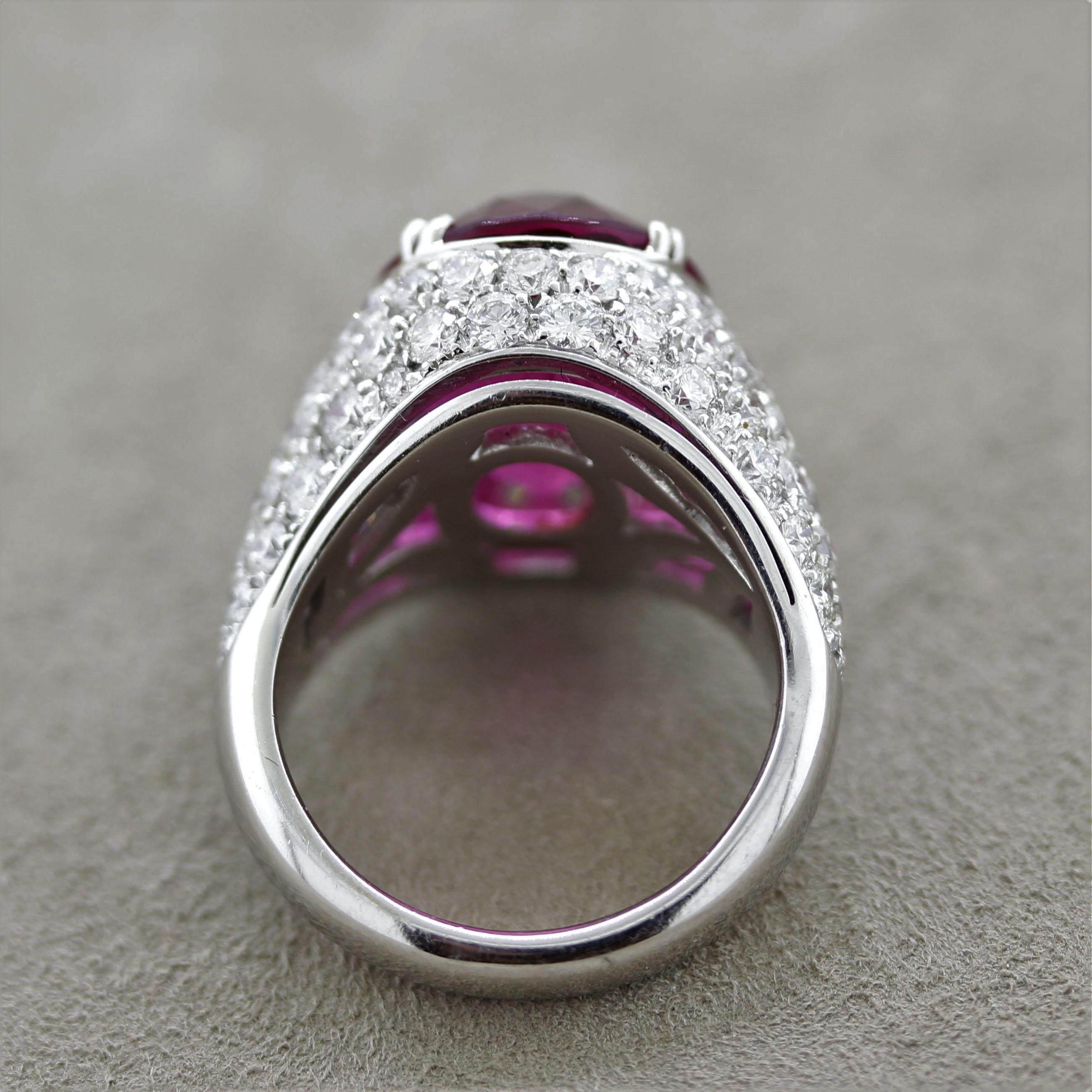 Superb Rubellite Tourmaline Diamond Gold Ring In New Condition For Sale In Beverly Hills, CA