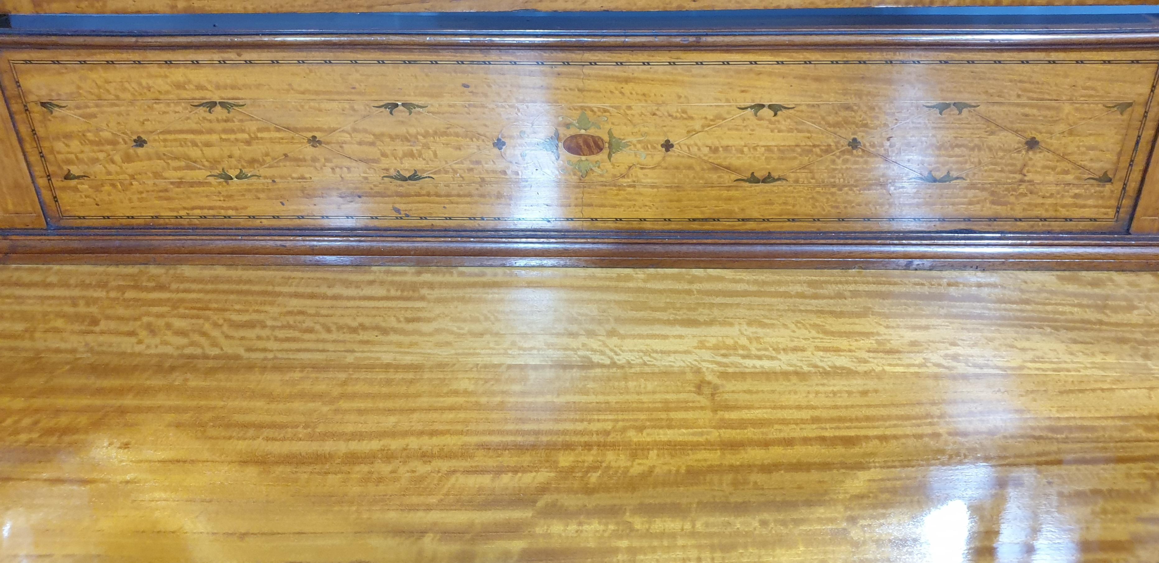 Superb Satinwood Dressing Table 5