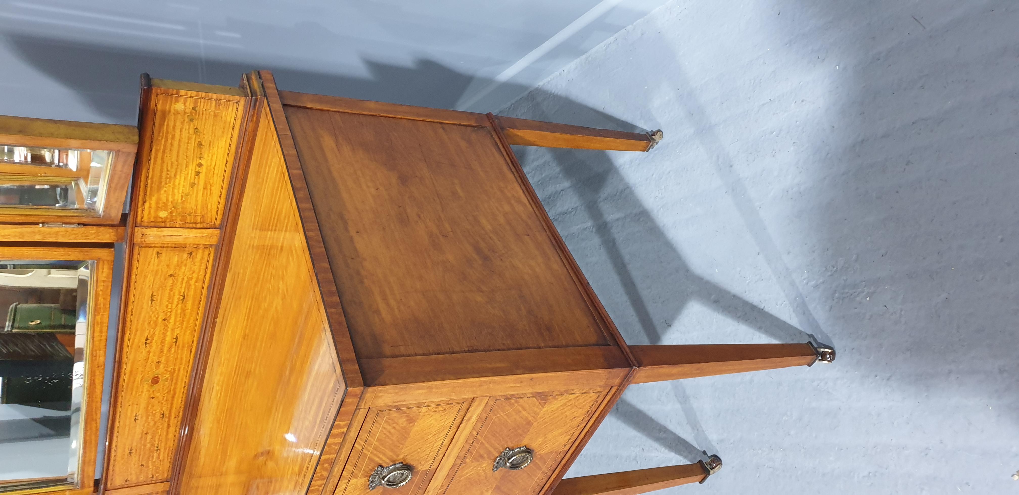 Superb Satinwood Dressing Table 1