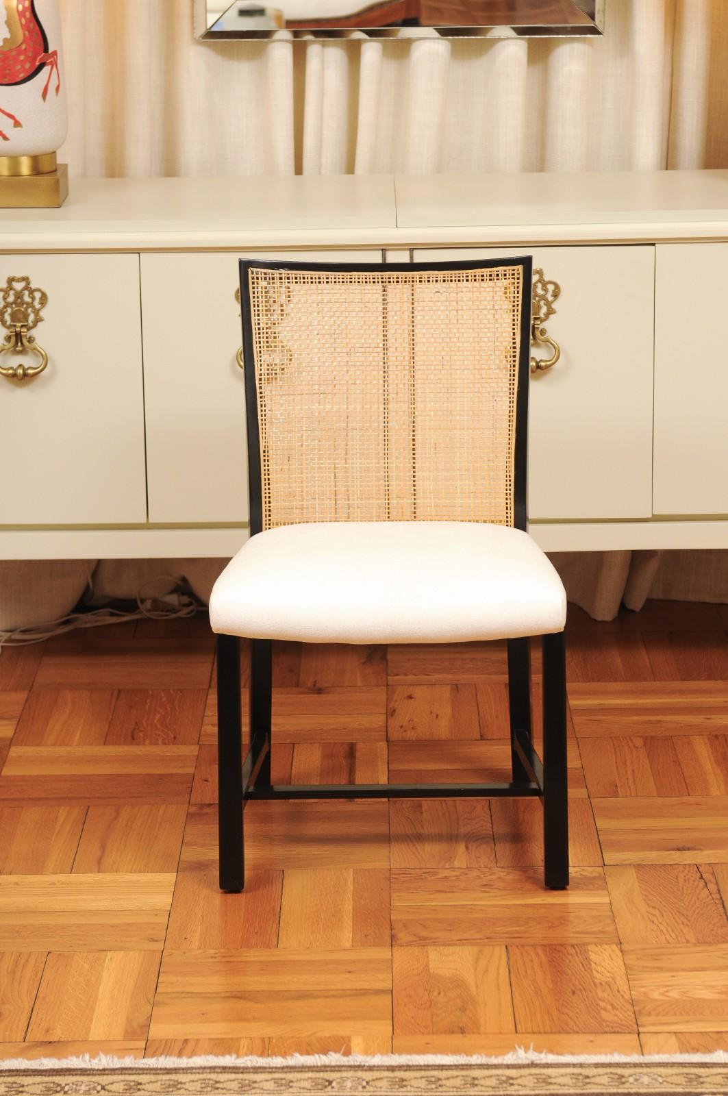 Superbe ensemble de 8 chaises d'appoint vintage en laque noire de Michael Taylor pour Baker en vente 4