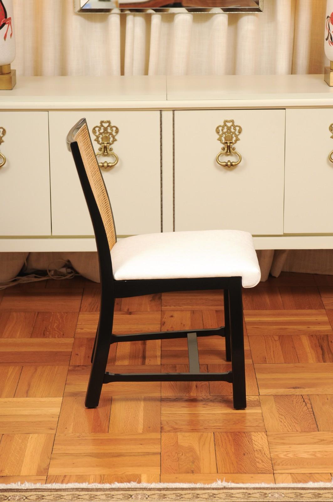 Superbe ensemble de 8 chaises d'appoint vintage en laque noire de Michael Taylor pour Baker en vente 5