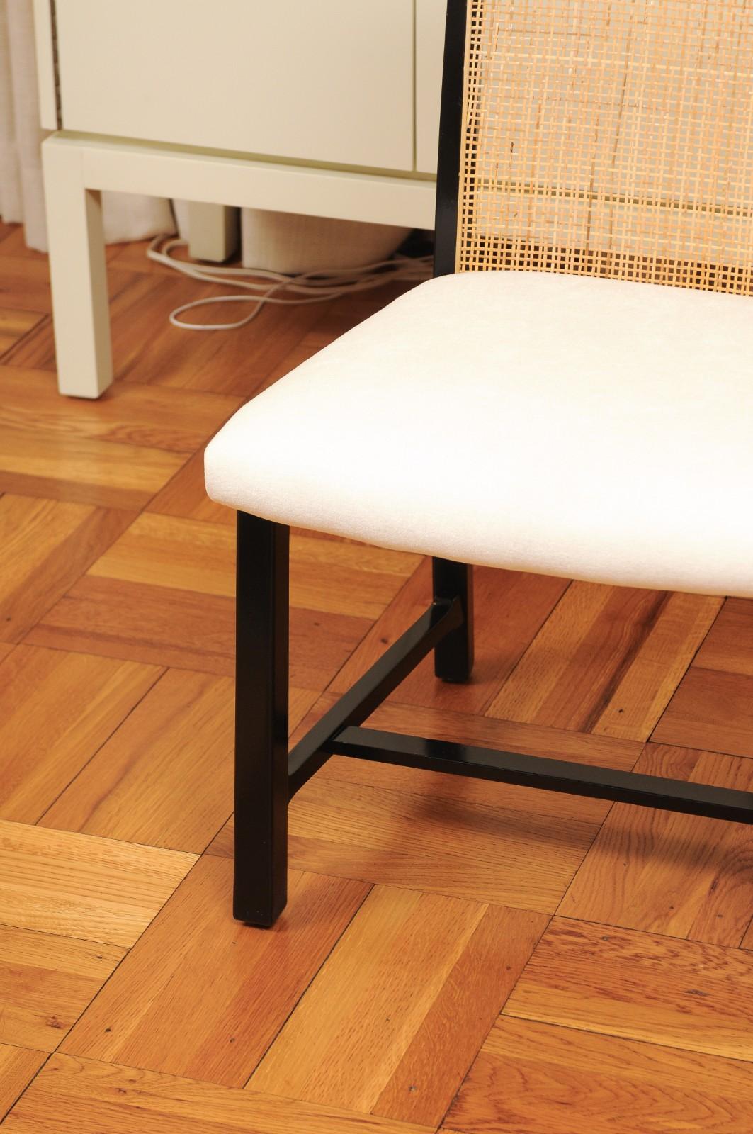 Superbe ensemble de 8 chaises d'appoint vintage en laque noire de Michael Taylor pour Baker en vente 7