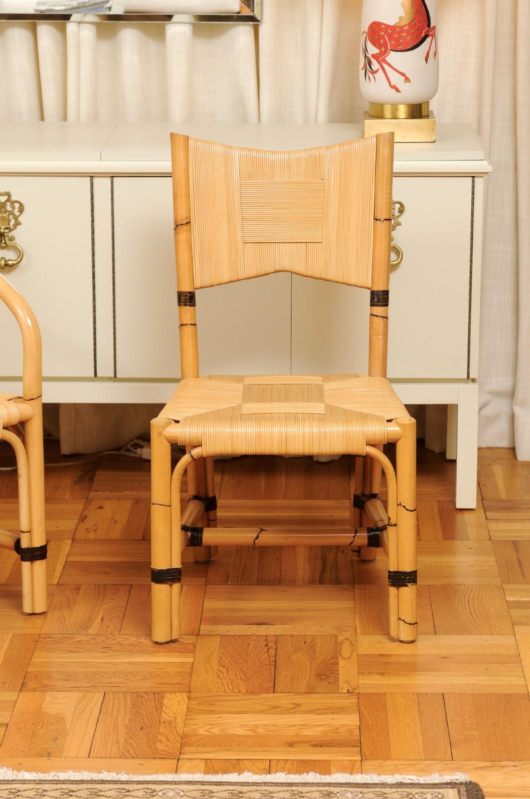 Superbo set di 8 sedie in canna di rattan vintage di John Hutton per Donghia In condizioni ottime in vendita a Atlanta, GA