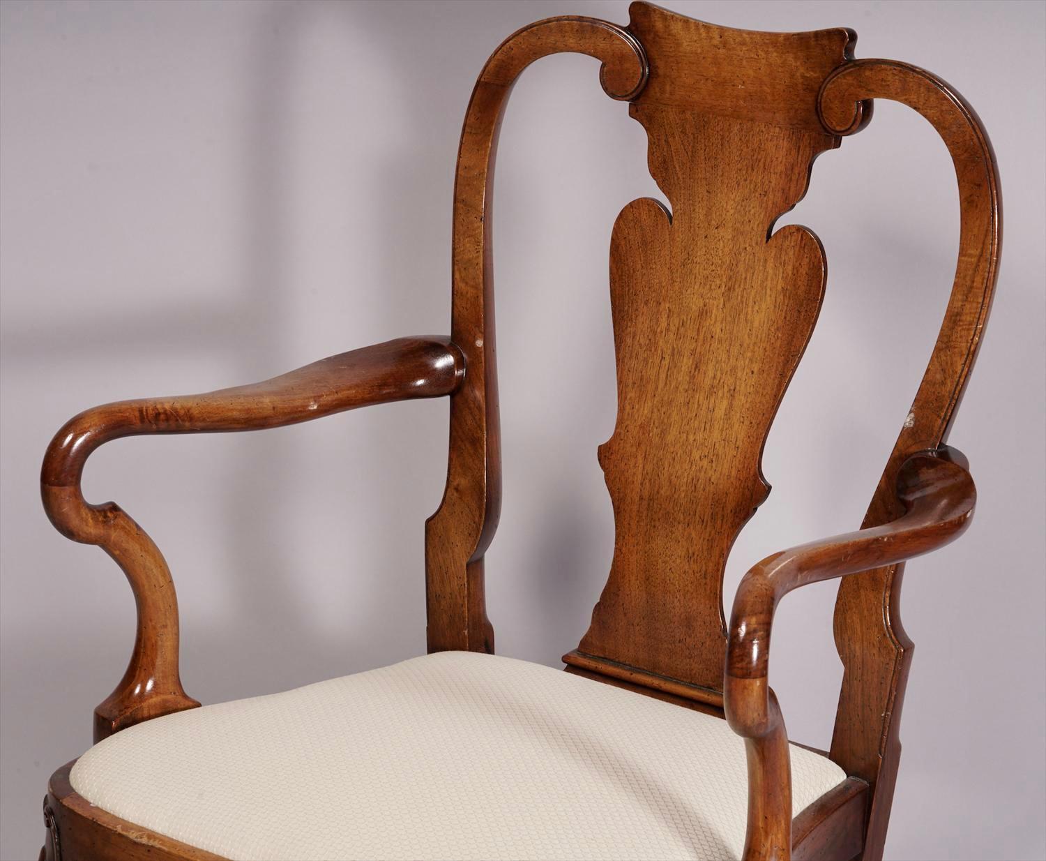 English Superb Set of Eight George II Style Walnut Dining Chairs For Sale