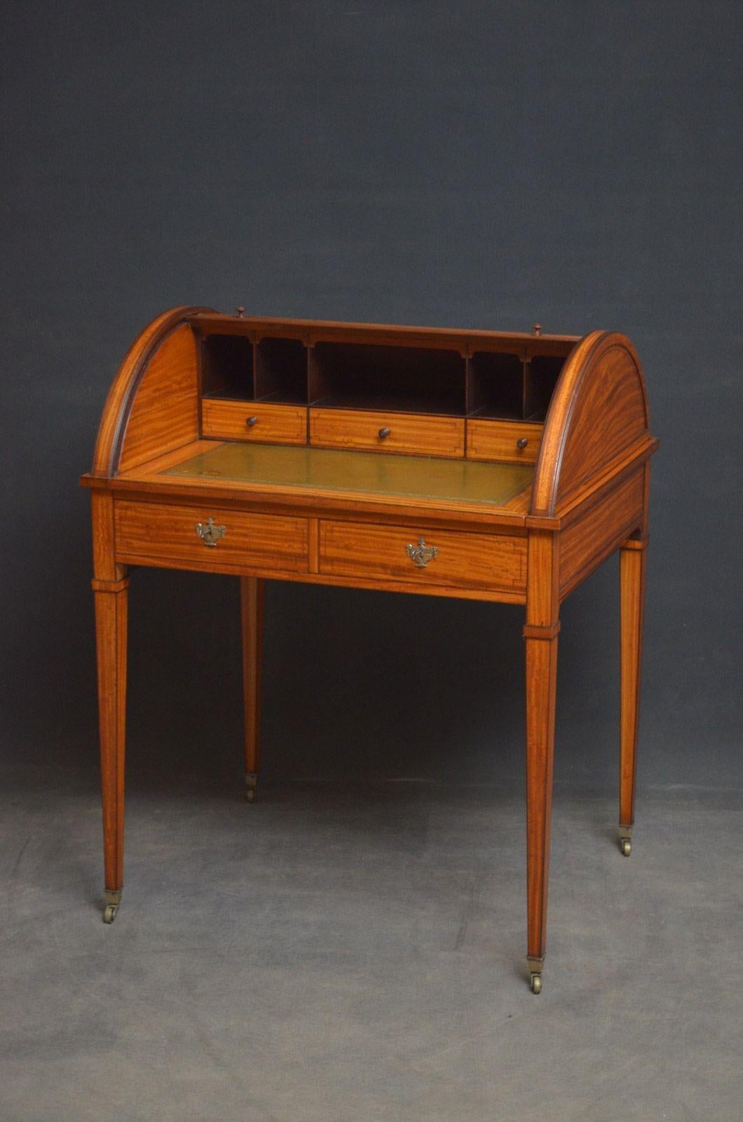 Superb Sheraton Revival Satinwood Desk In Good Condition For Sale In Whaley Bridge, GB