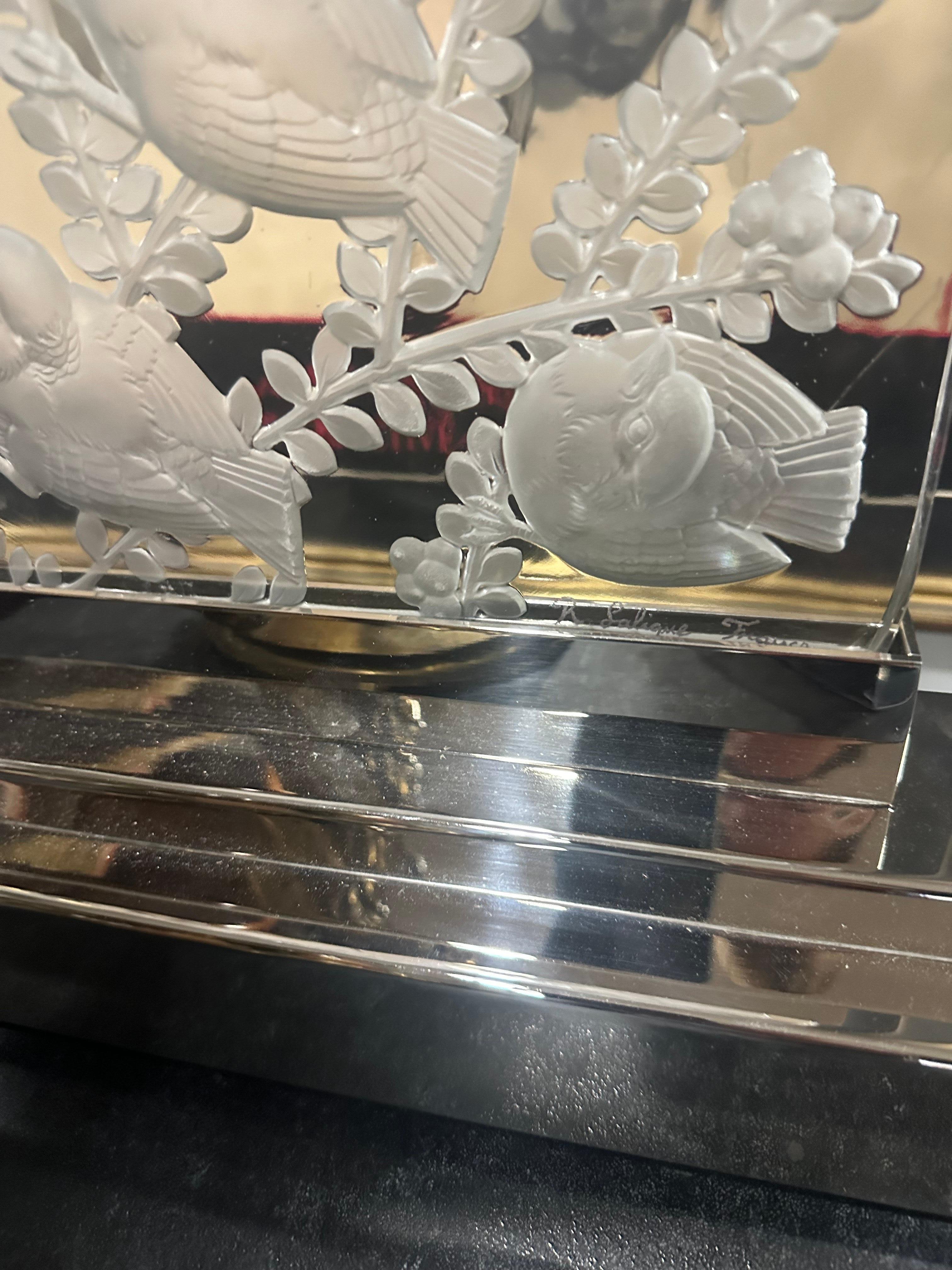 Superb Signed Lalique Crystal Etched Sculptural Lamp with Birds and Leaves 2