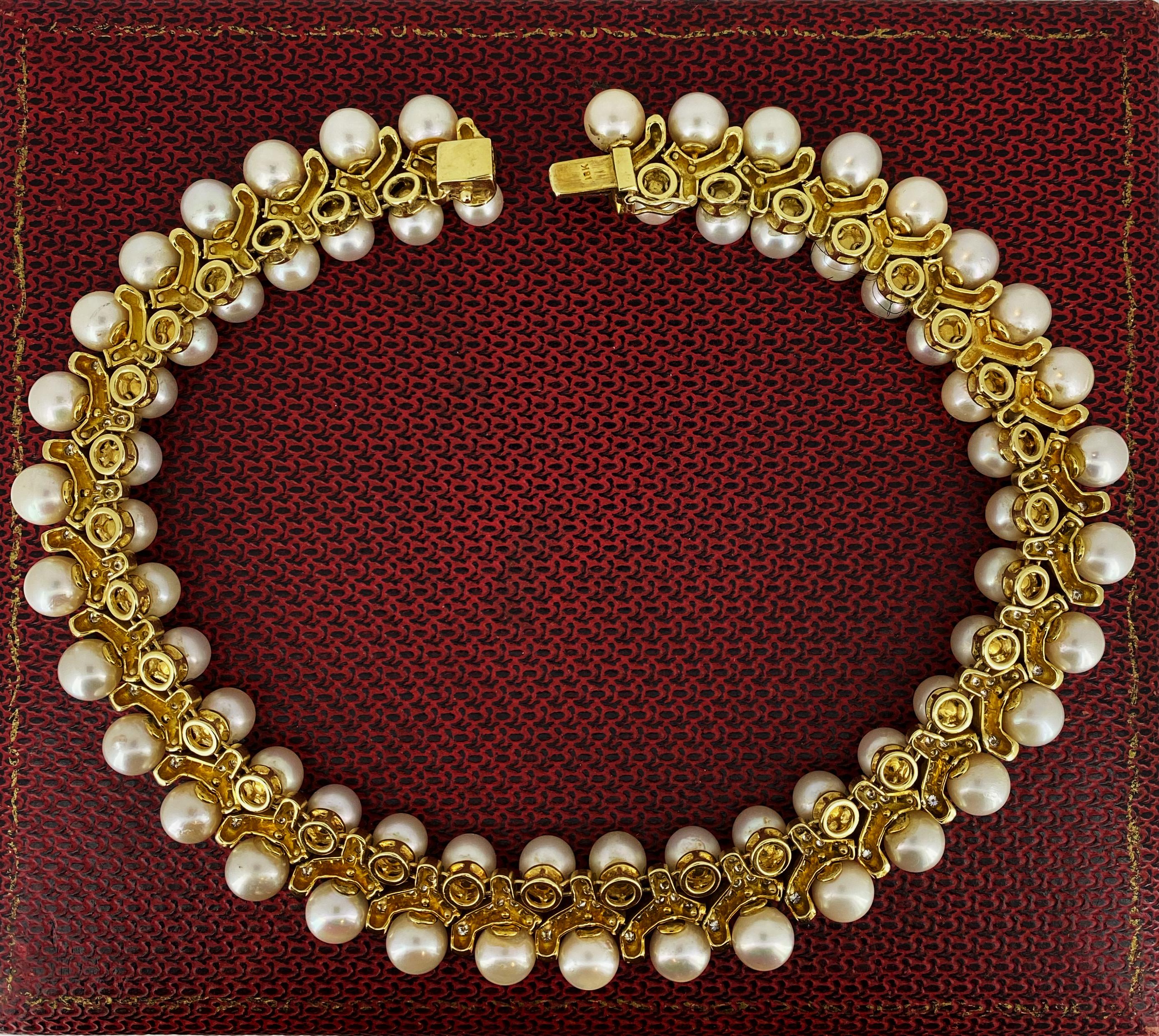 Magnífico Collar Retro de Oro de 18 K con Perlas de los Mares del Sur (x 68) y Diamantes de 9,00 ct en venta 6