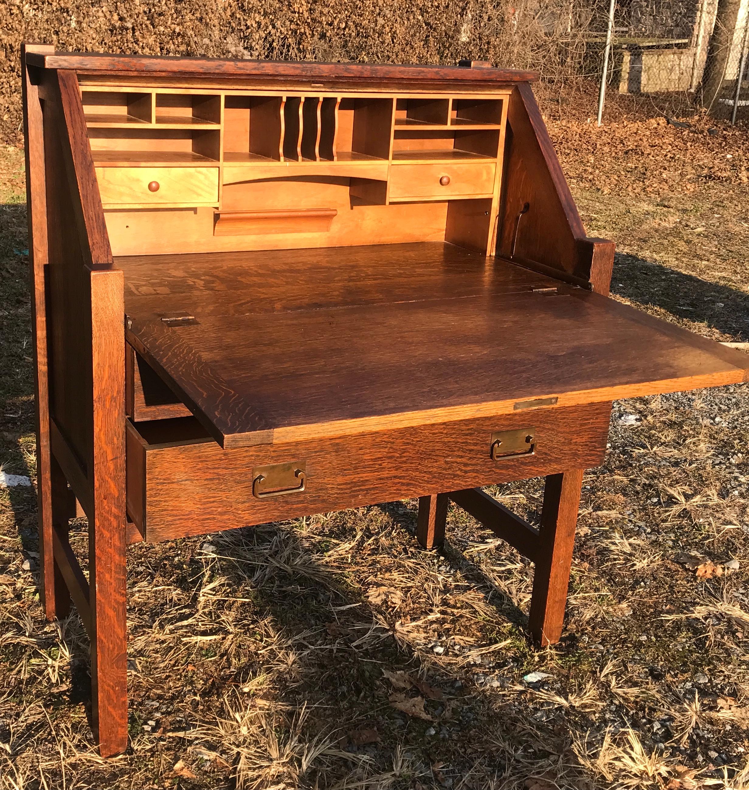 American ANTIQUE nice  STICKLEY BROS  Drop Front Desk - W7568