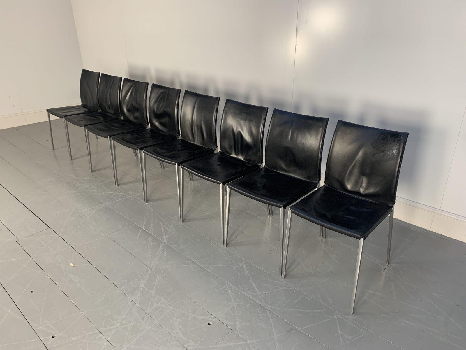 Cuir Superbe ensemble de 8 chaises de salle à manger Zanotta Lia 2086 en cuir noir et aluminium en vente