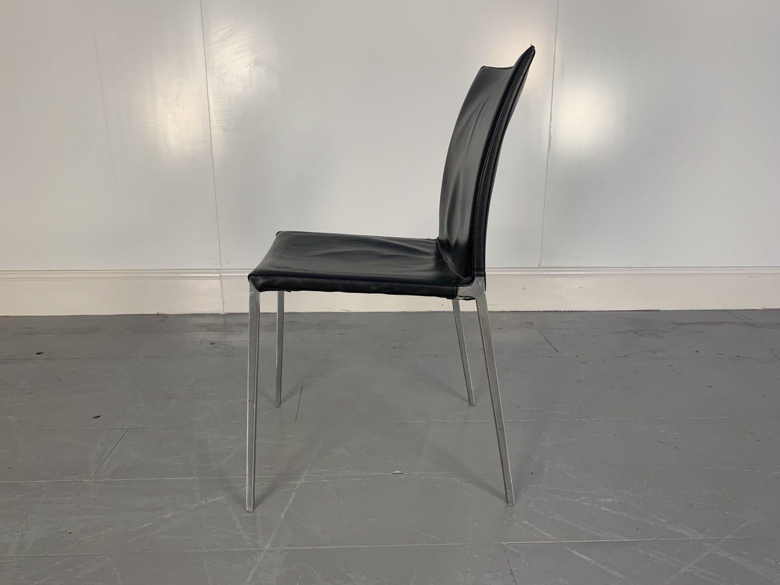 Superbe ensemble de 8 chaises de salle à manger Zanotta Lia 2086 en cuir noir et aluminium en vente 3