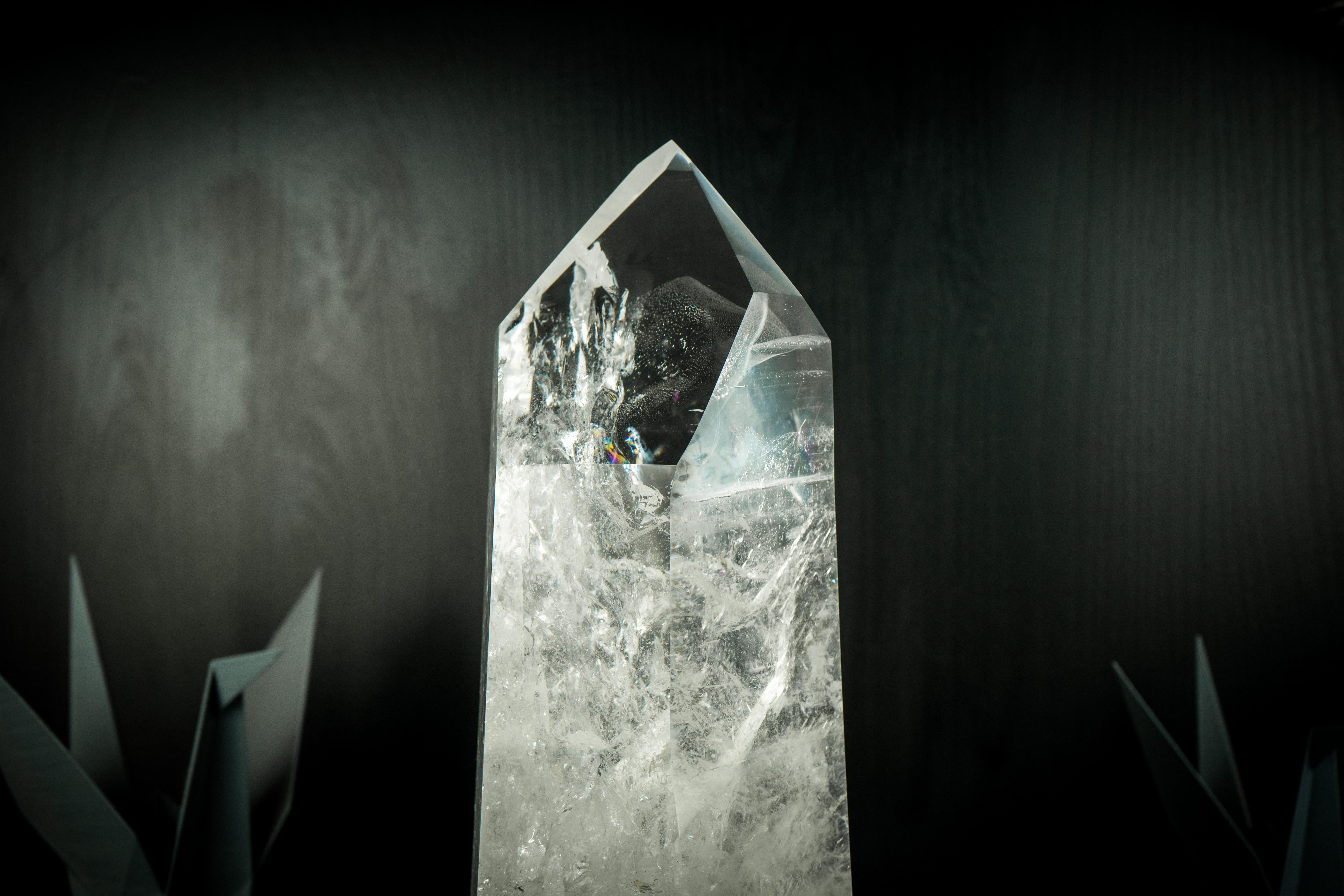 Magnífico Obelisco Alto de Cristal de Cuarzo Lemuriano, Torre de Cristal de Cuarzo, Diamantina en venta 1