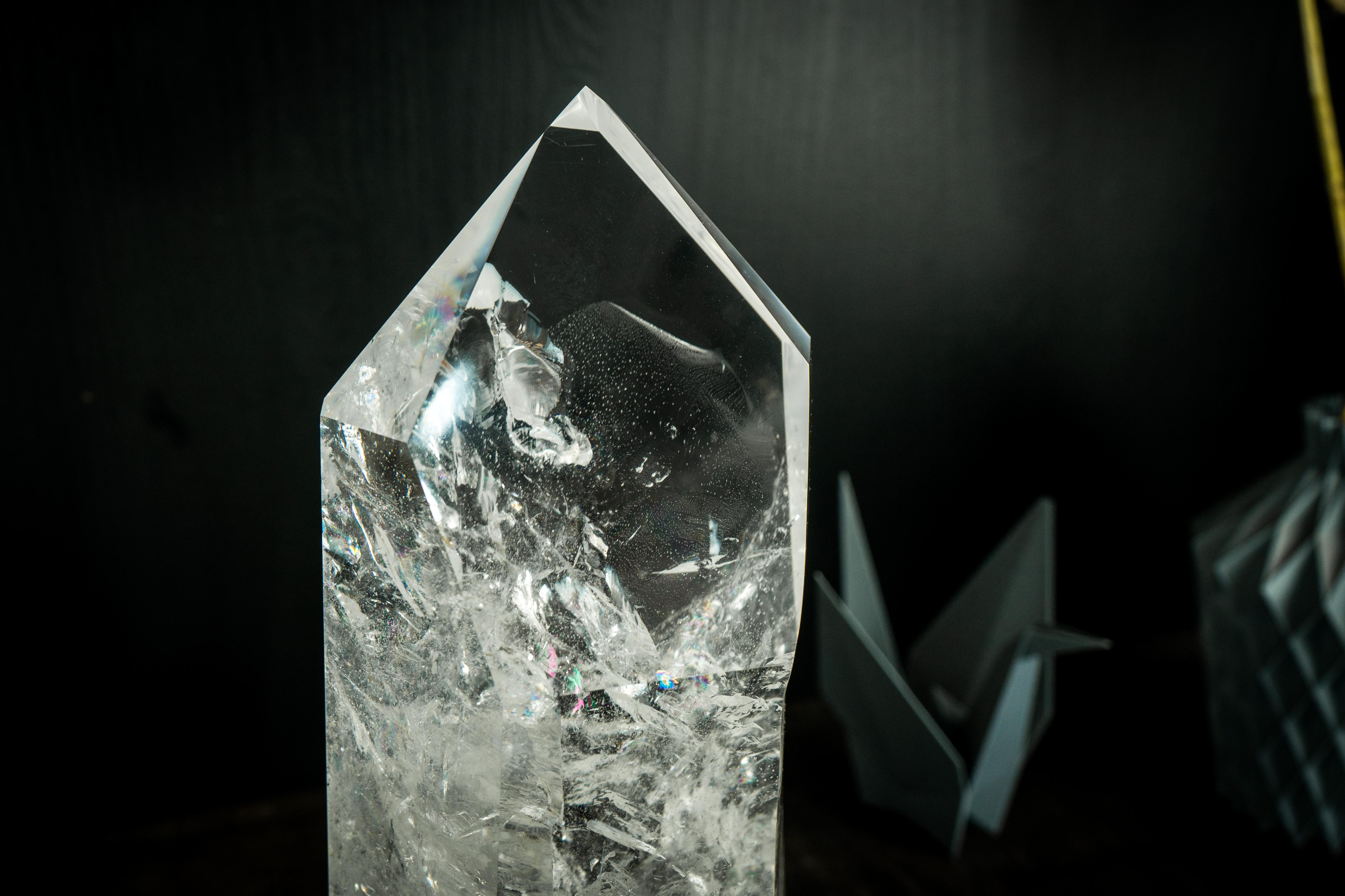 Magnífico Obelisco Alto de Cristal de Cuarzo Lemuriano, Torre de Cristal de Cuarzo, Diamantina en venta 3