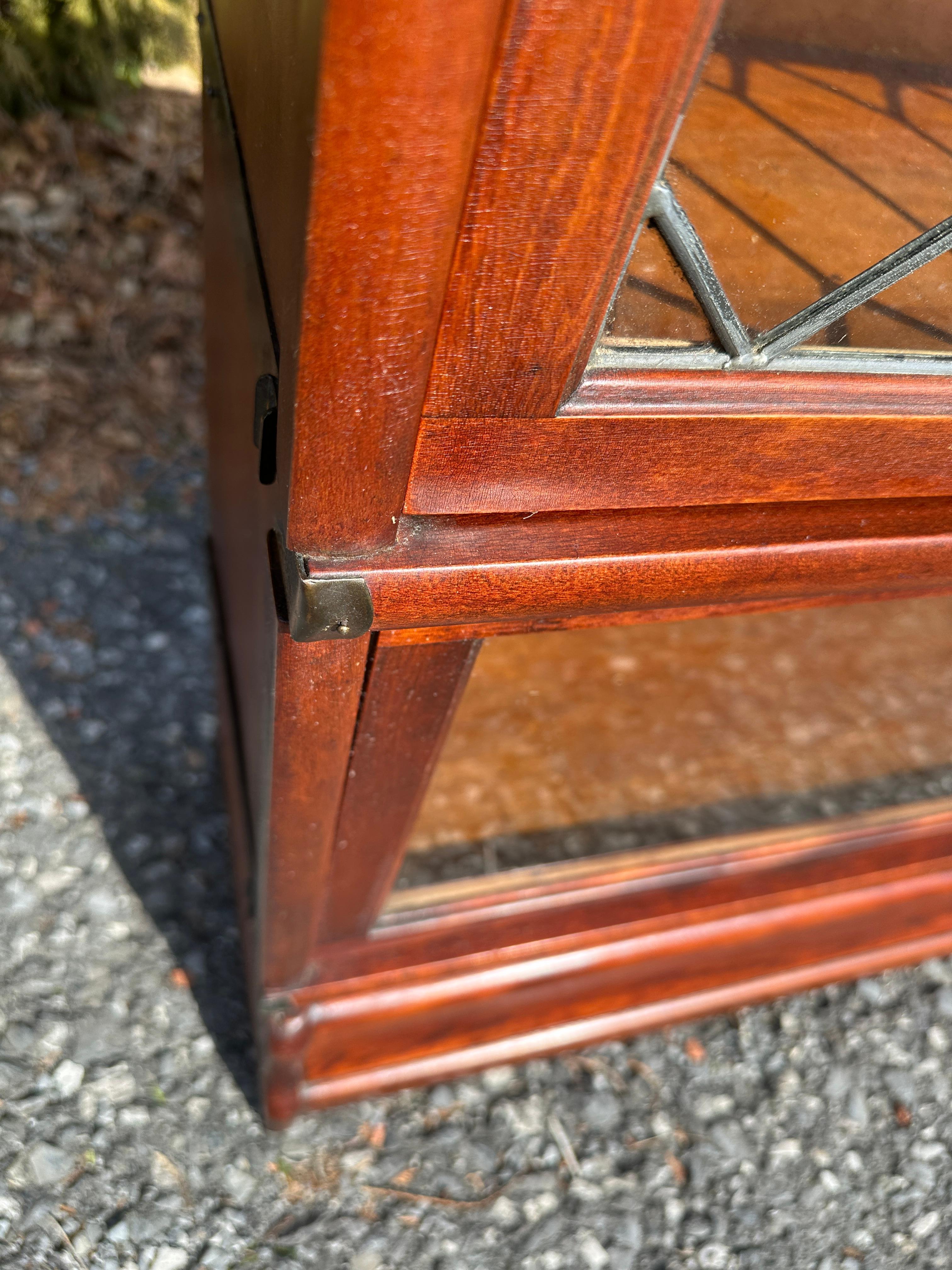 SUPERB Two-Section Barrister Bookcase with leaded glass - Stickley Era - W7631 For Sale 4