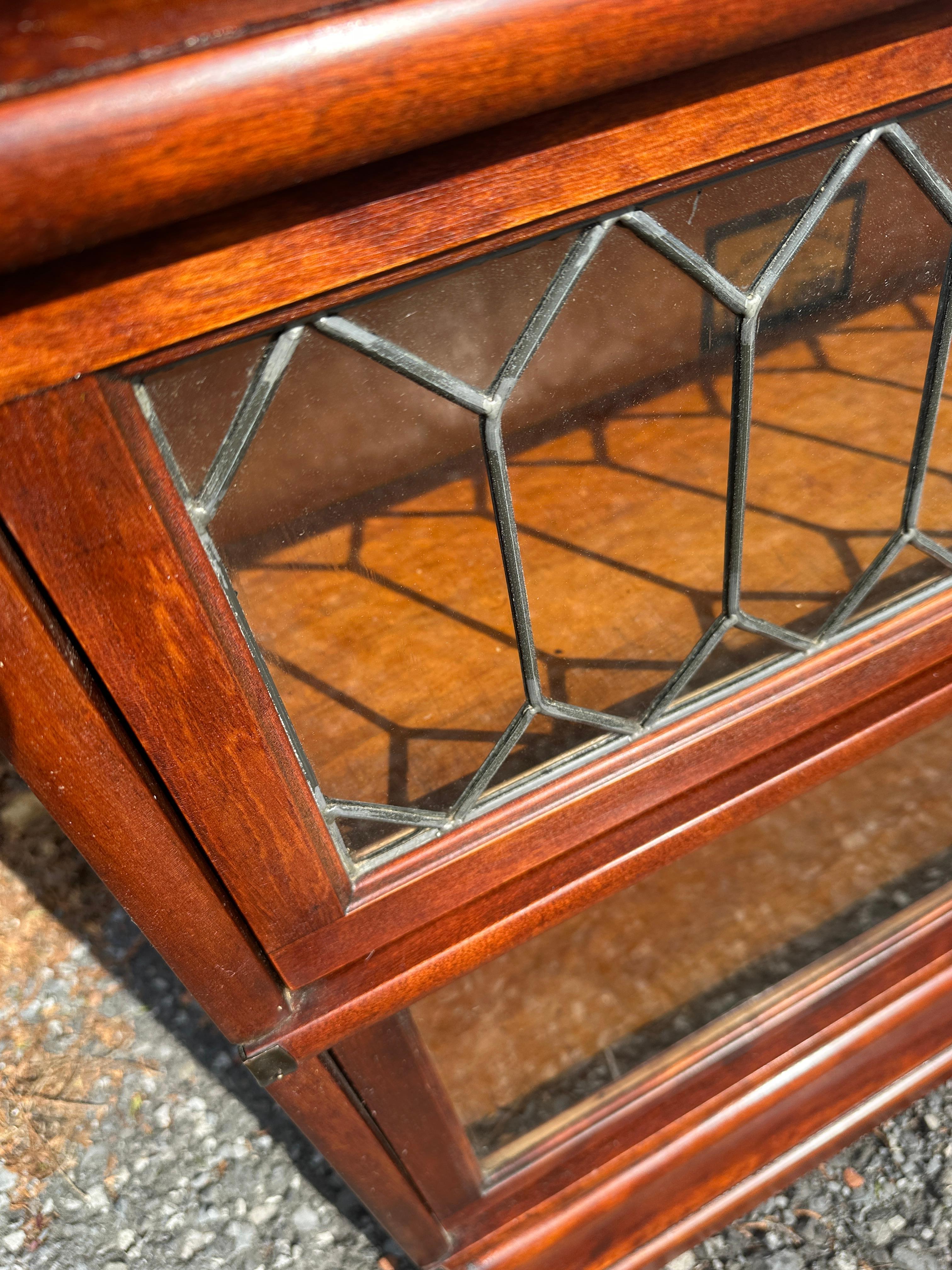 SUPERB Two-Section Barrister Bookcase with leaded glass - Stickley Era - W7631 For Sale 2