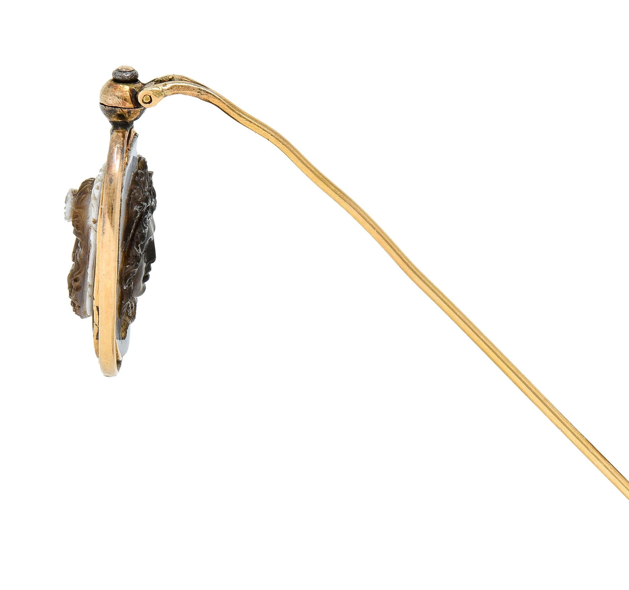 Superb Victorian Agate Cameo 18 Karat Gold Mythology Perseus Medusa Stickpin For Sale 2