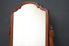 Superb Victorian Figured Mahogany Dressing Table