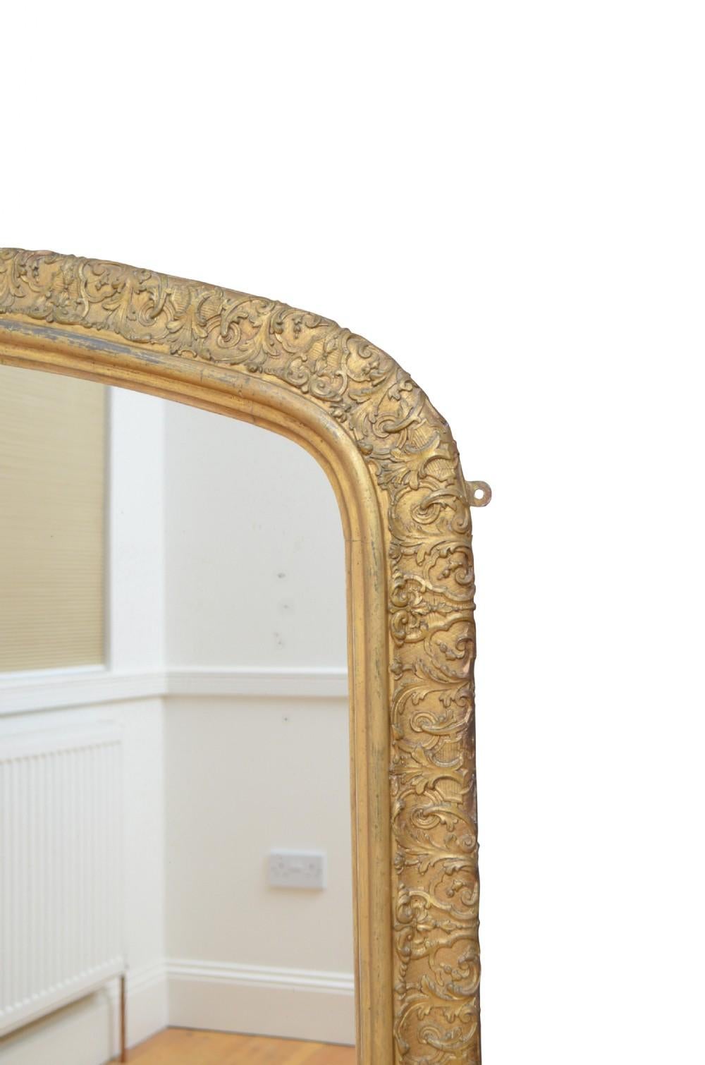 Superb Victorian Giltwood Wall Mirror For Sale 2