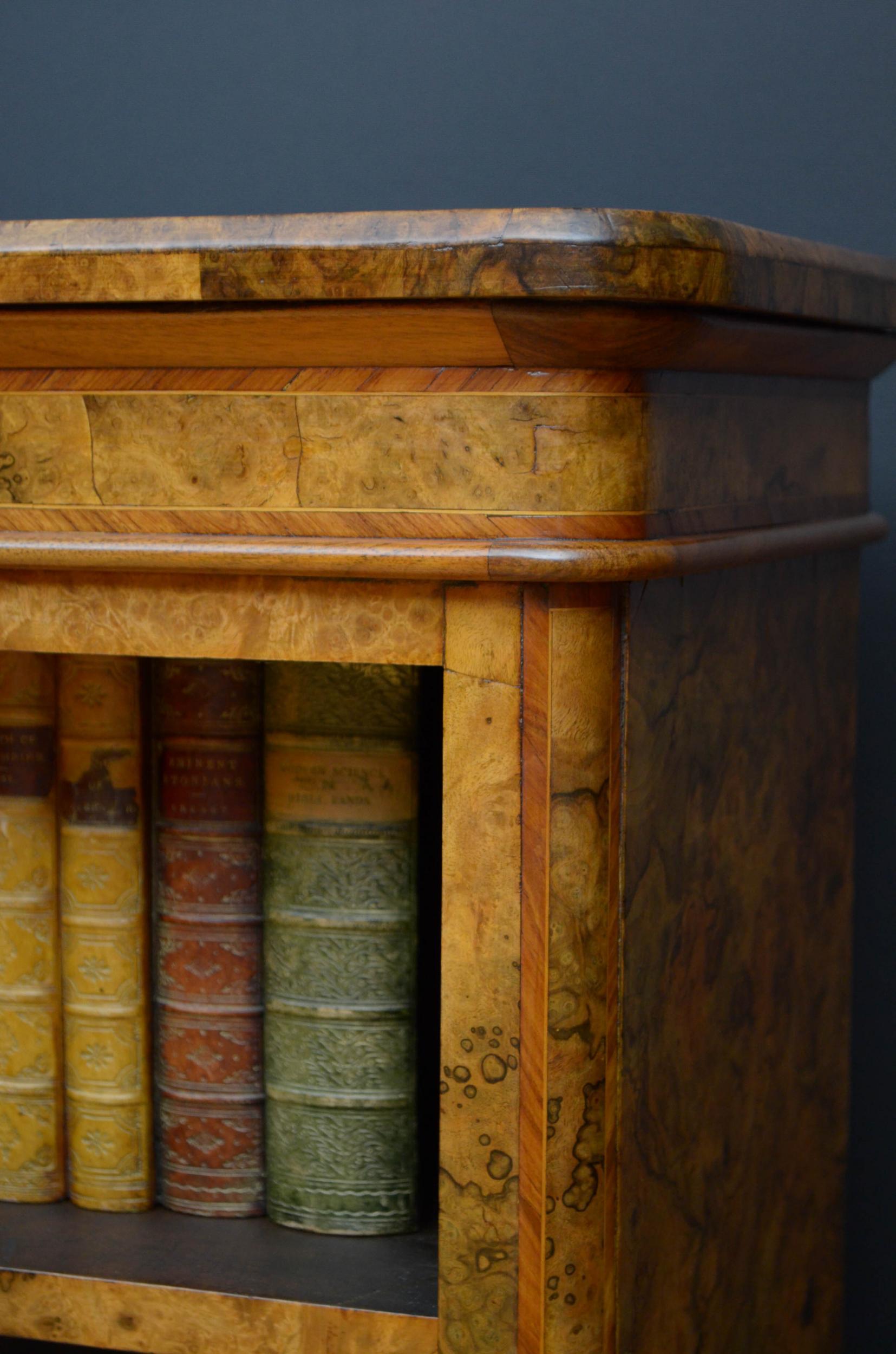 Superb Victorian Walnut Bookcase 7