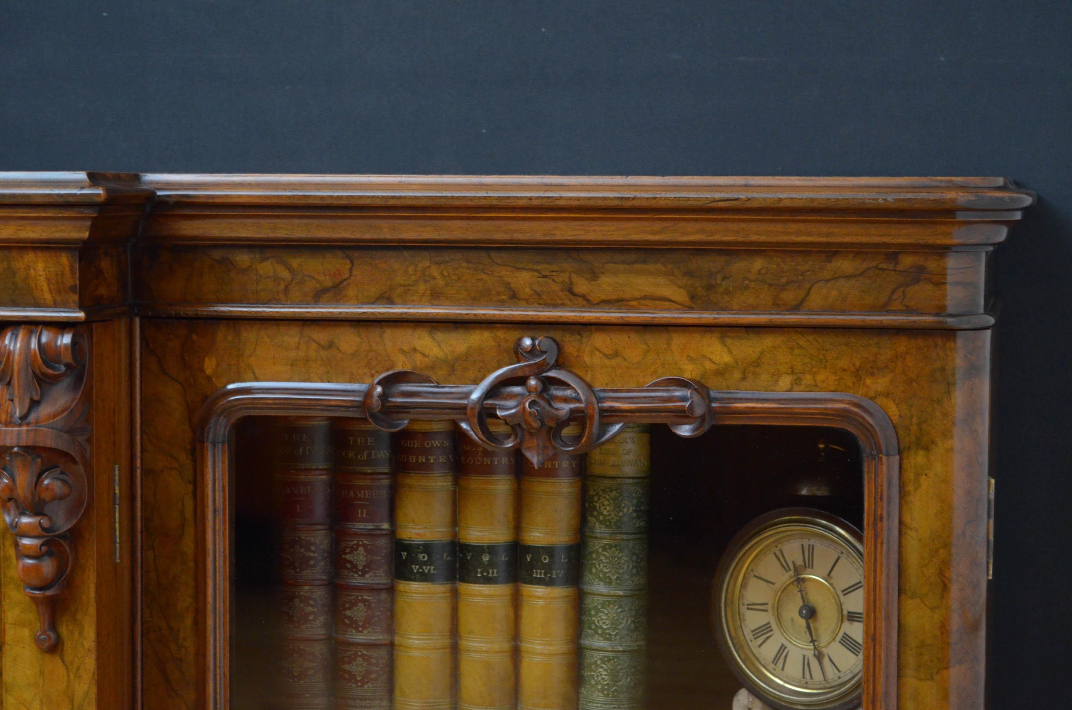 Superb Victorian Walnut Breakfronted Bookcase For Sale 12
